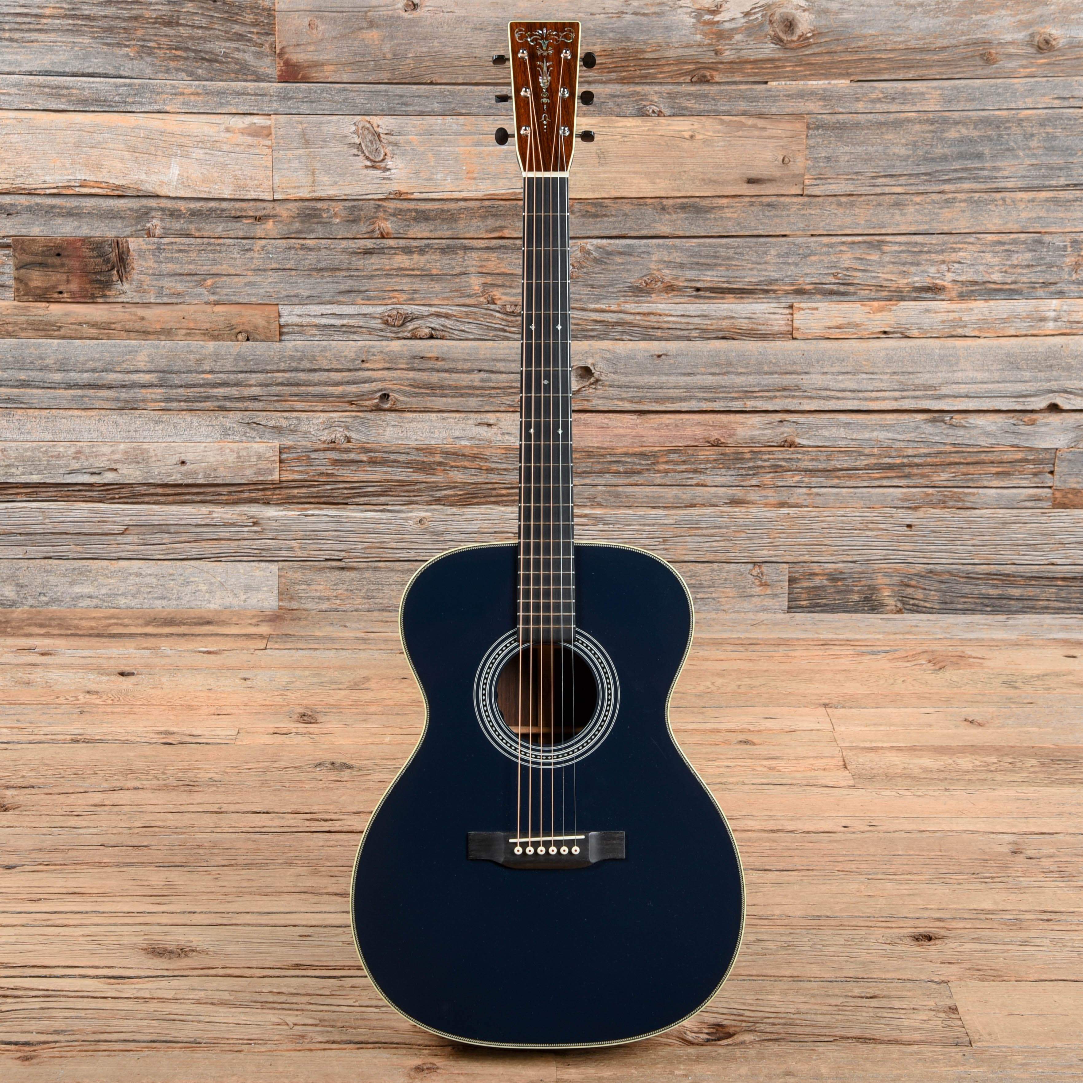 Martin Custom Shop 000-14 Fret Dark Navy Blue 2015 Acoustic Guitars / OM and Auditorium
