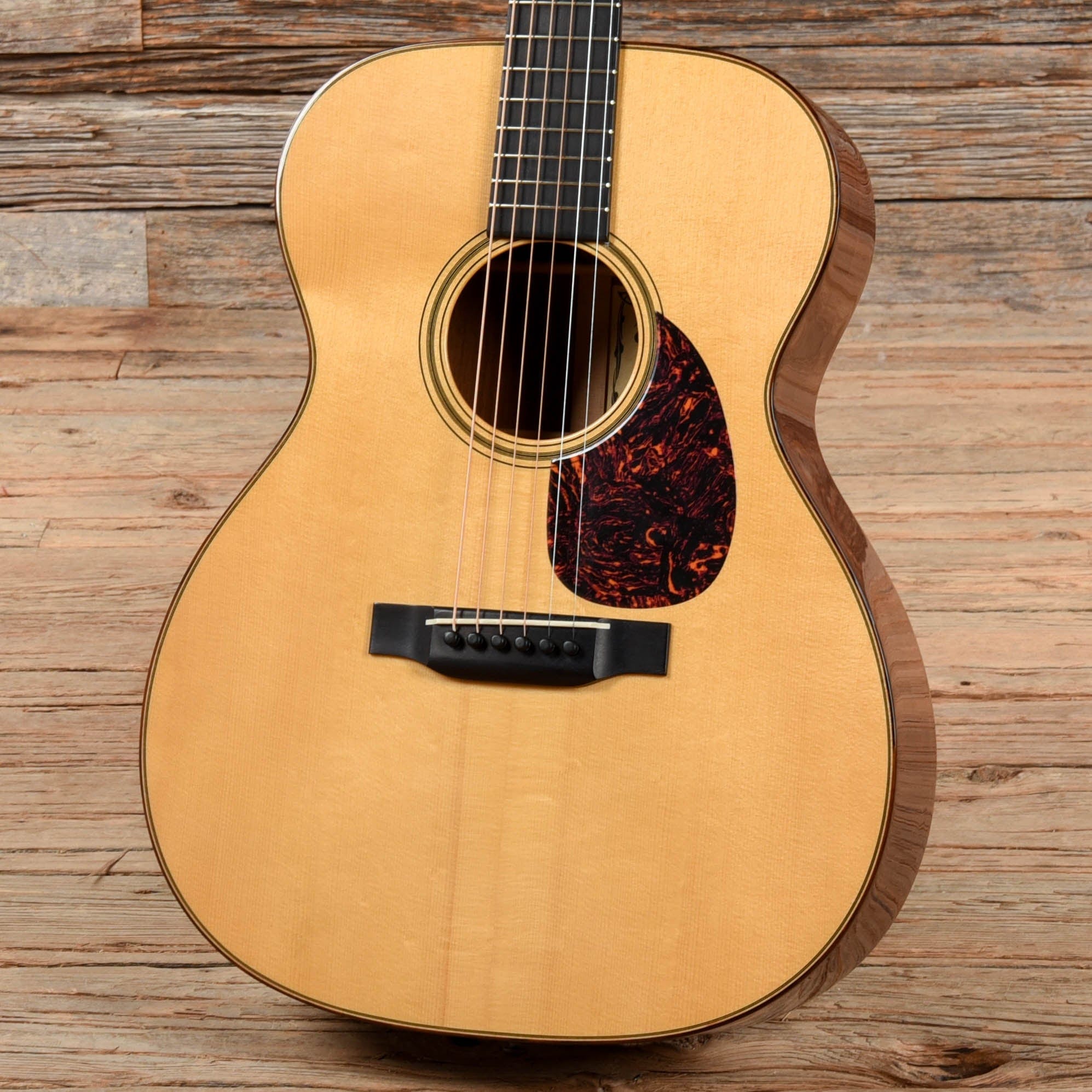 Martin Martin OM-18GE Natural 2005 Acoustic Guitars / OM and Auditorium