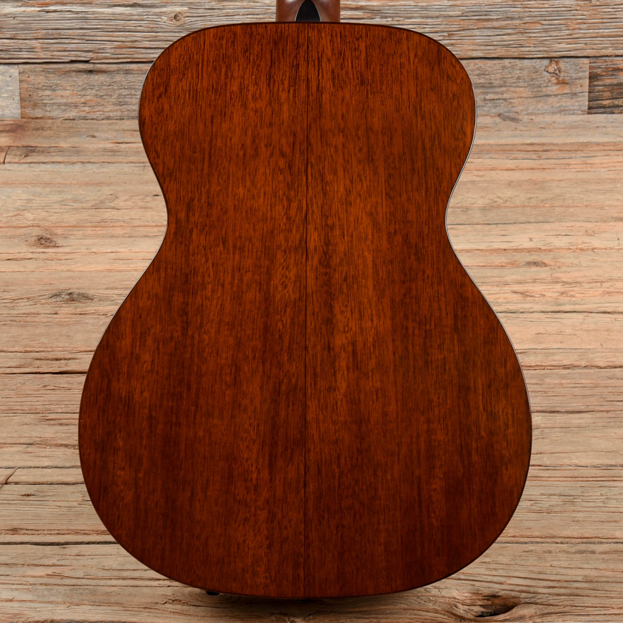 Martin Martin OM-18GE Natural 2005 Acoustic Guitars / OM and Auditorium