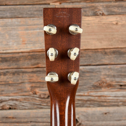 Martin Martin OM-18GE Natural 2005 Acoustic Guitars / OM and Auditorium