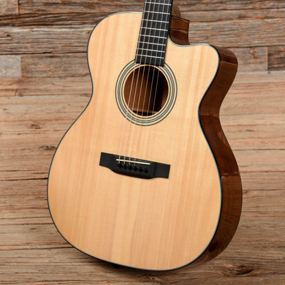 Martin OMC-18LJ Laurence Juber Signature Natural 2007 Acoustic Guitars / OM and Auditorium