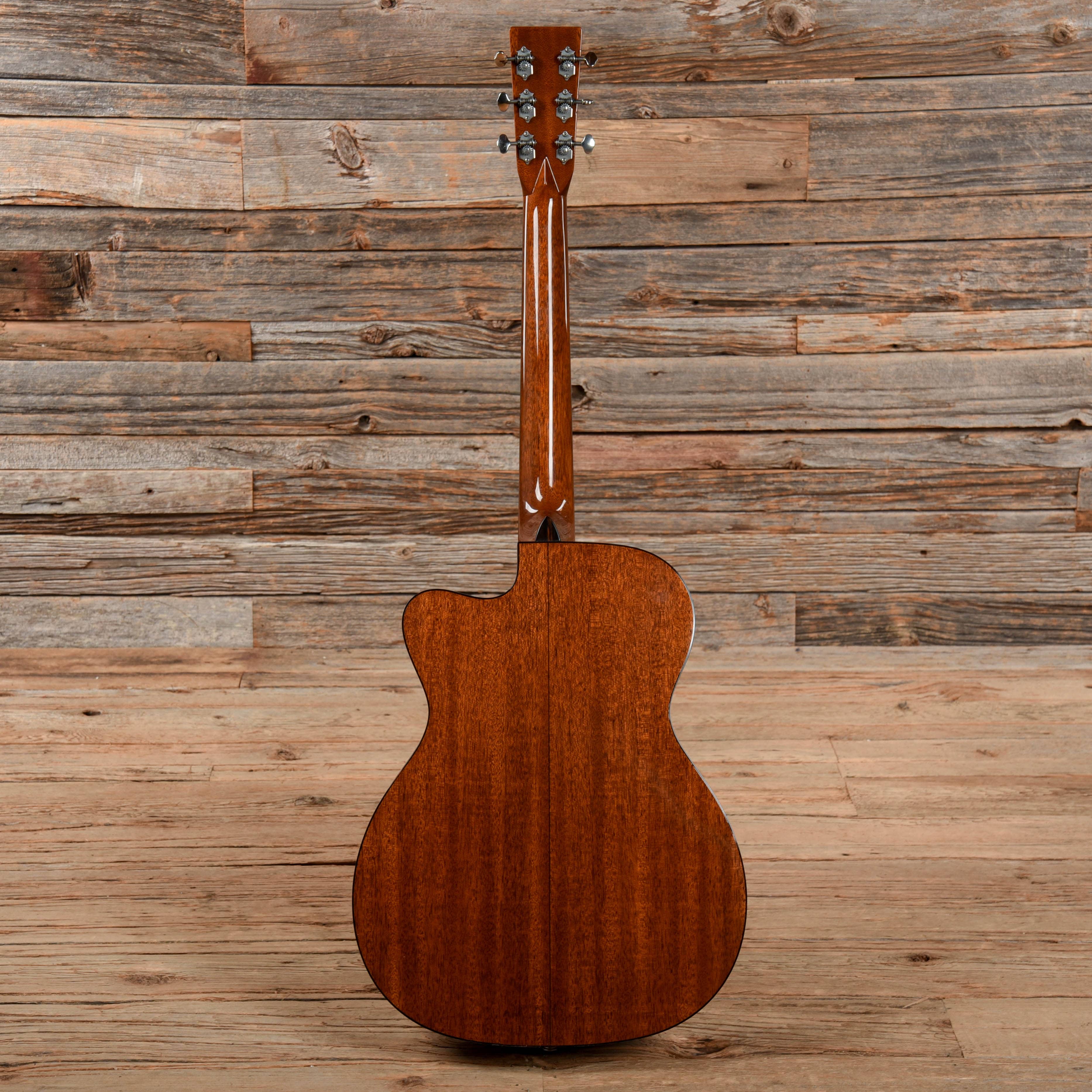Martin OMC-18LJ Laurence Juber Signature Natural 2007 Acoustic Guitars / OM and Auditorium