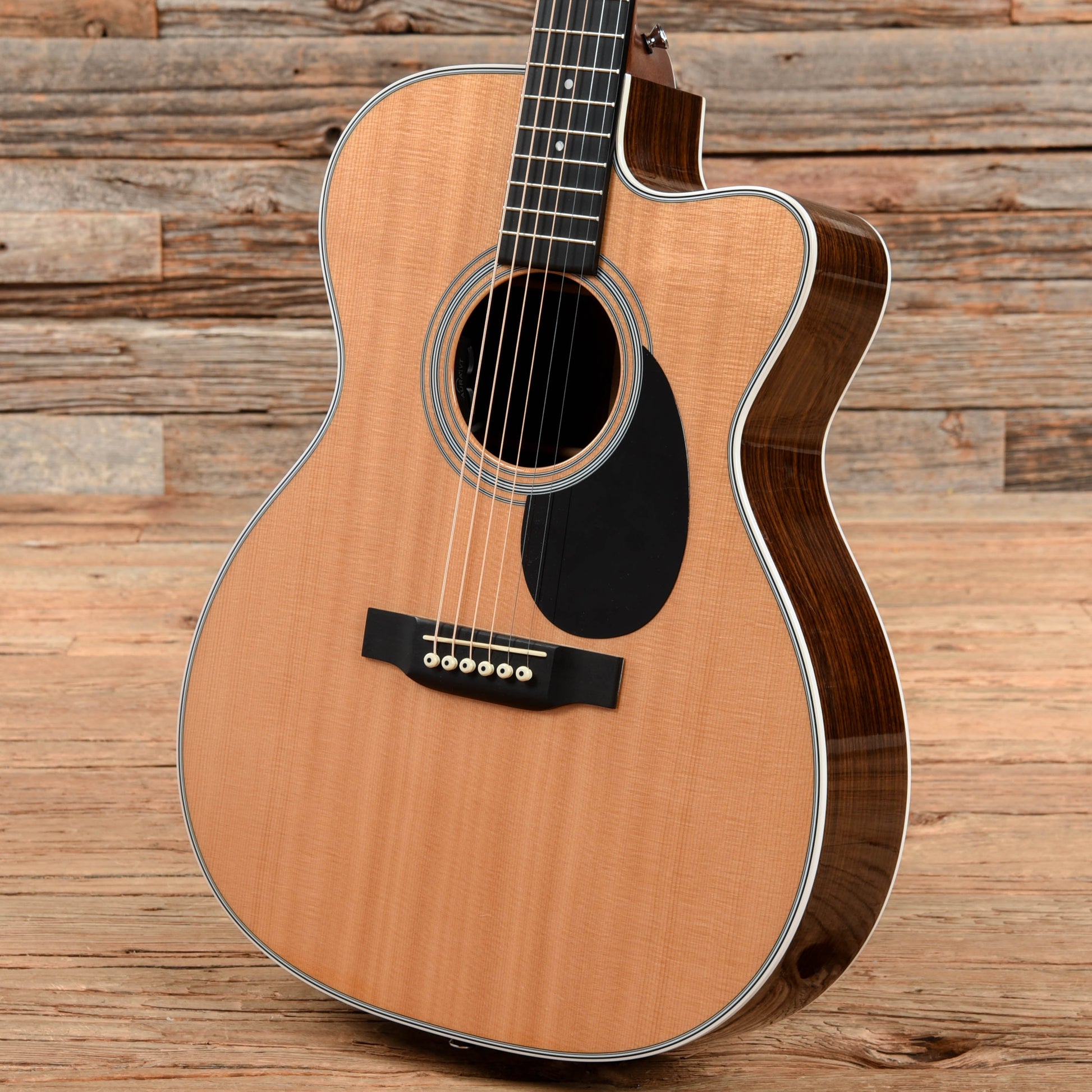 Martin OMC-28E Standard Series Natural 2016 Acoustic Guitars / OM and Auditorium