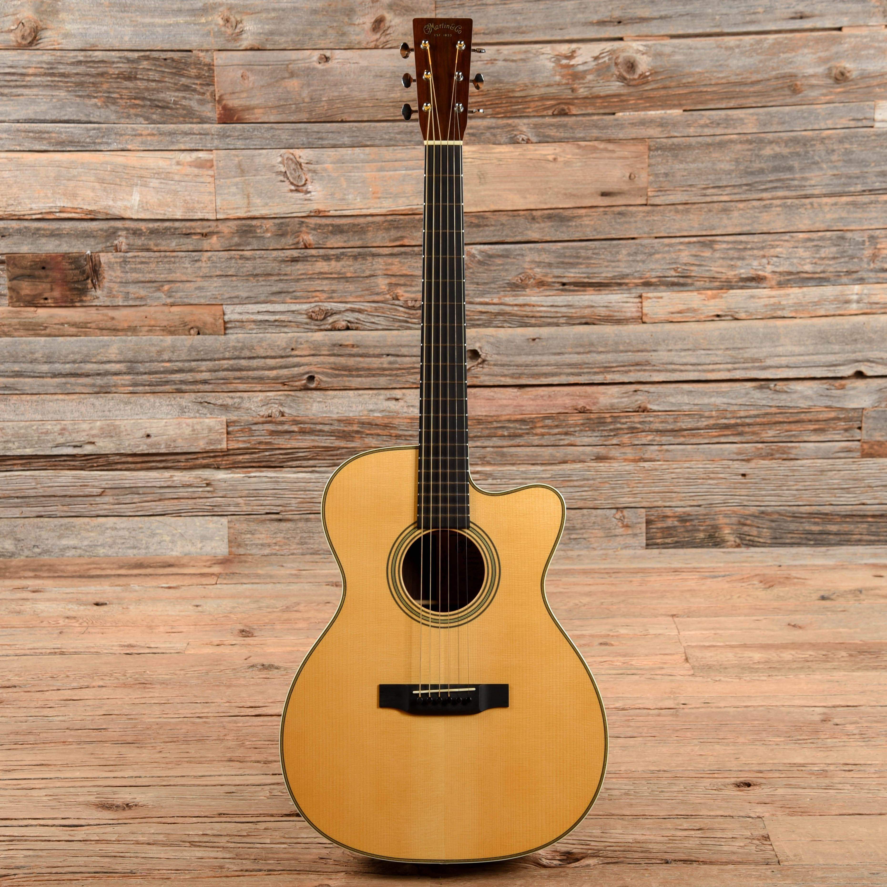 Martin OMC-28M Laurence Juber Custom Edition #178 Natural 2008 Acoustic Guitars / OM and Auditorium