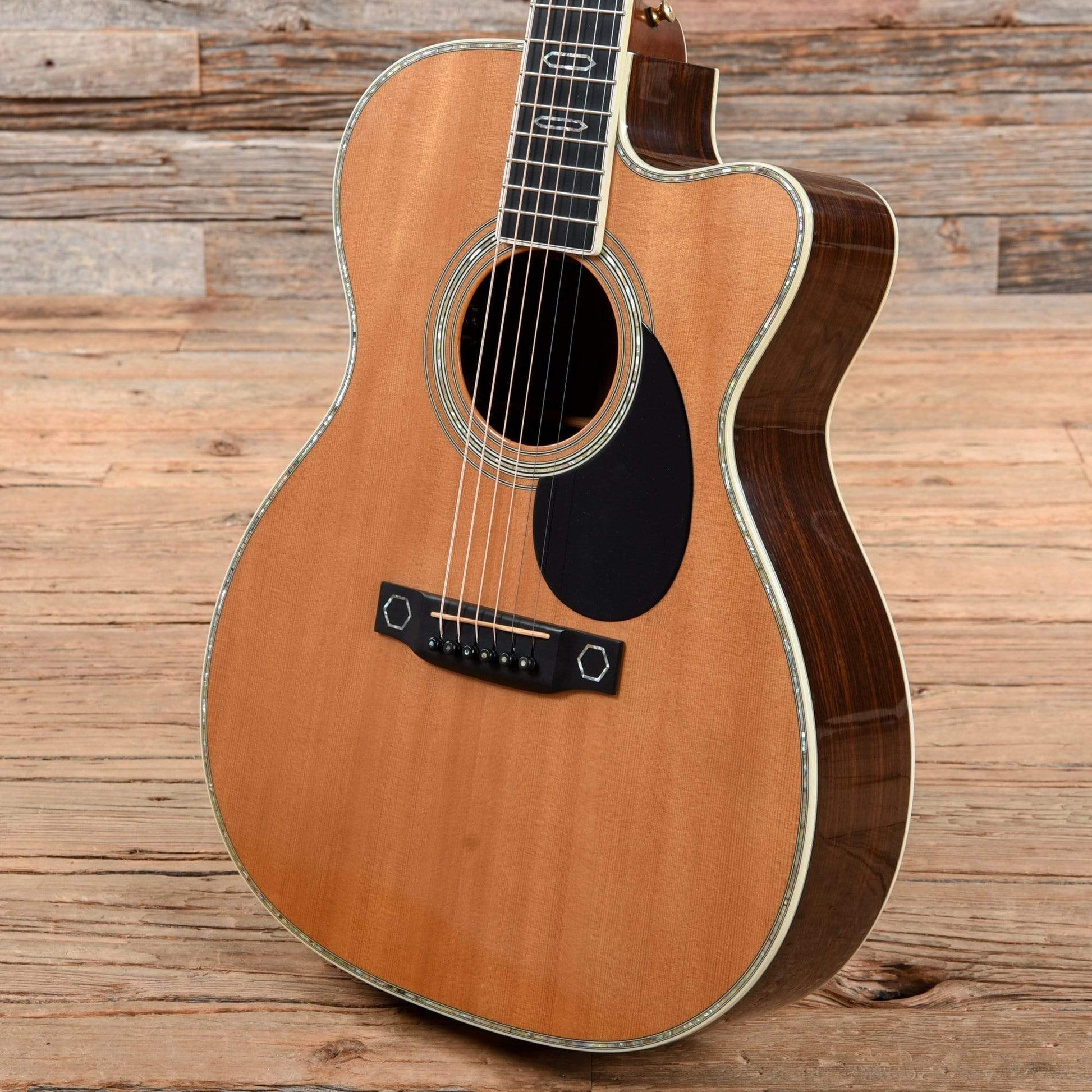 Martin OMC Aura Natural 2006 Acoustic Guitars / OM and Auditorium