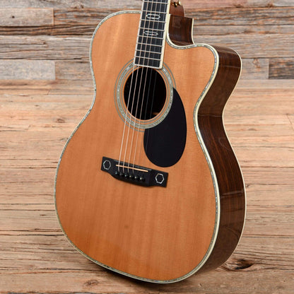 Martin OMC Aura Natural 2006 Acoustic Guitars / OM and Auditorium