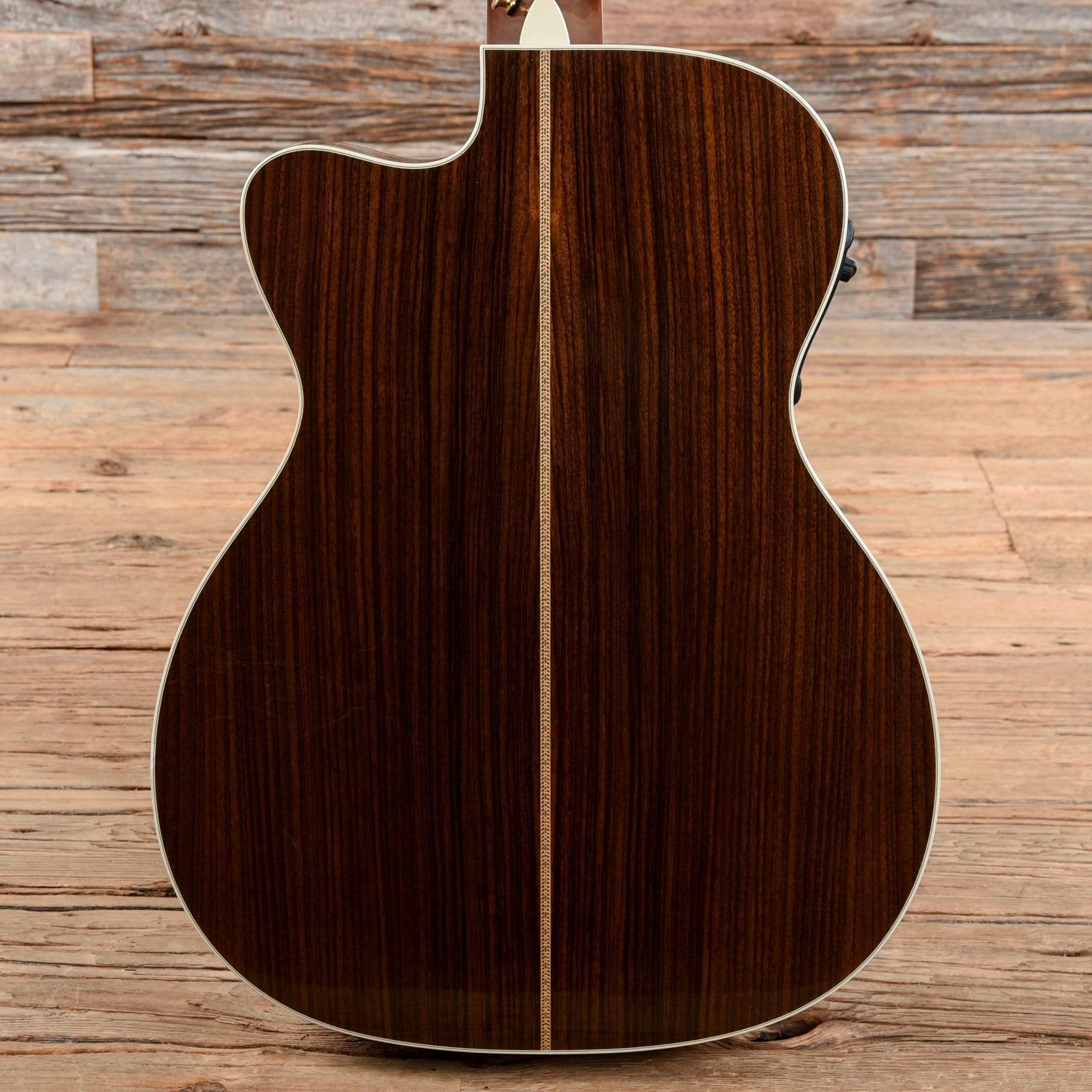 Martin OMC Aura Natural 2006 Acoustic Guitars / OM and Auditorium