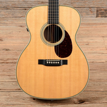 Martin Retro Series OM-28E Natural Acoustic Guitars / OM and Auditorium