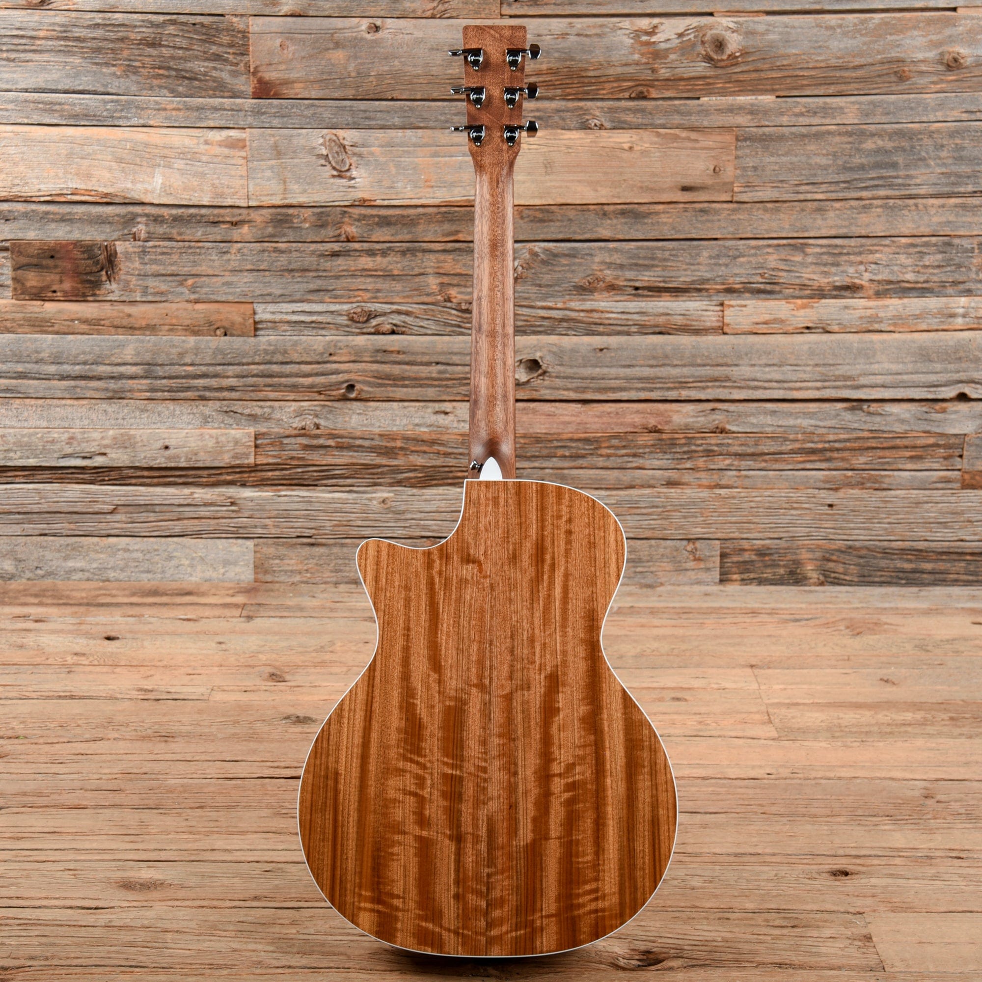 Martin Road Series GPC-13E Natural Acoustic Guitars / OM and Auditorium