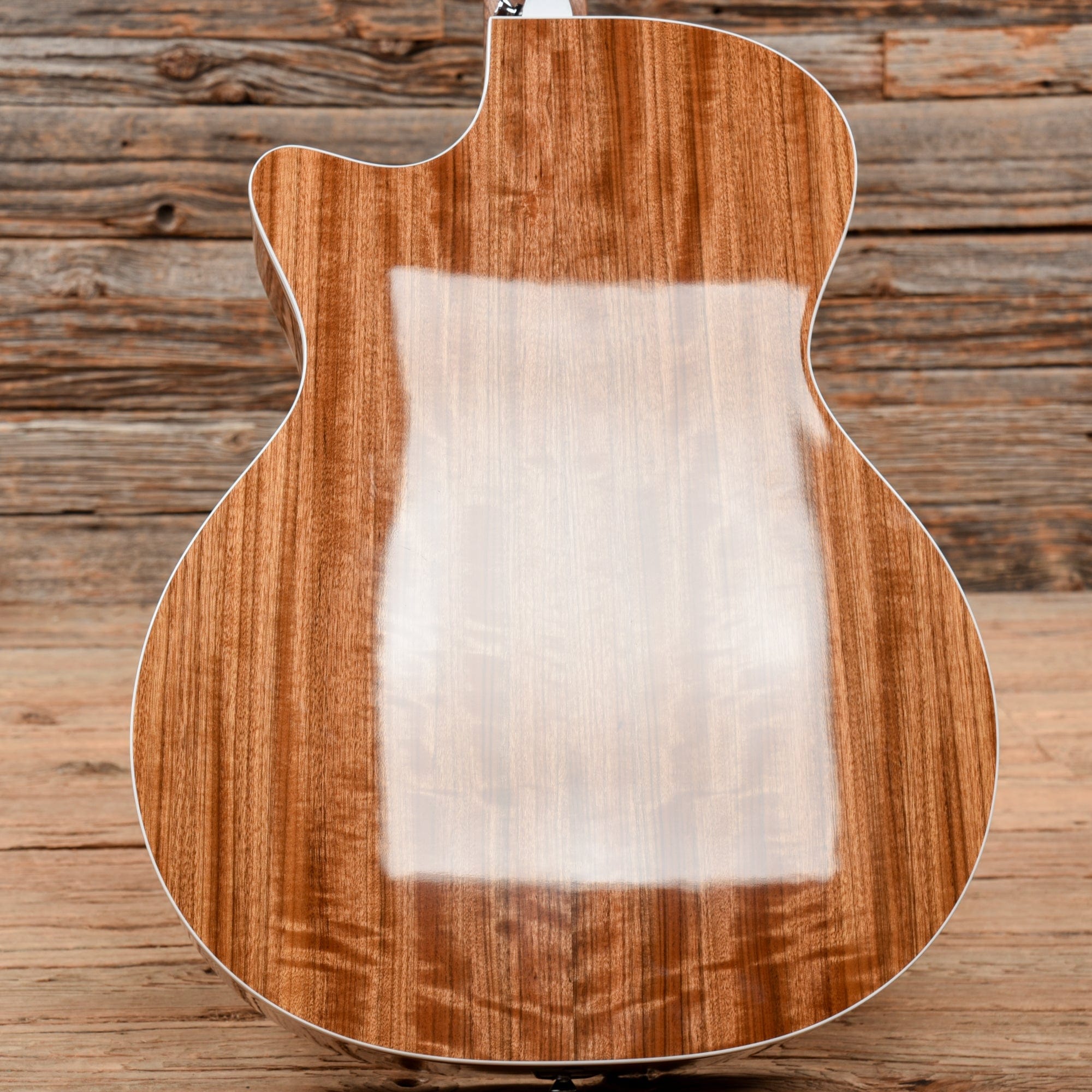 Martin Road Series GPC-13E Natural Acoustic Guitars / OM and Auditorium