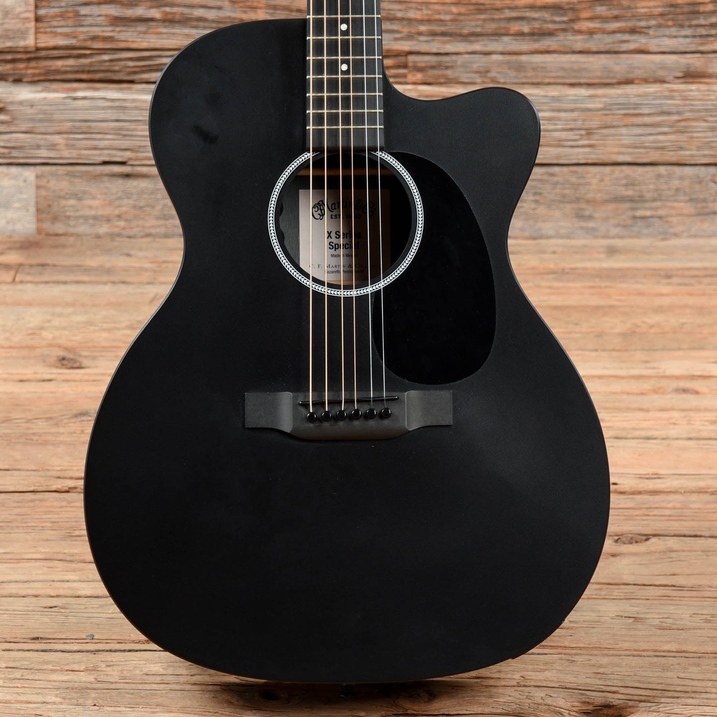 Martin Special X Style 000 Black Acoustic Guitars / OM and Auditorium