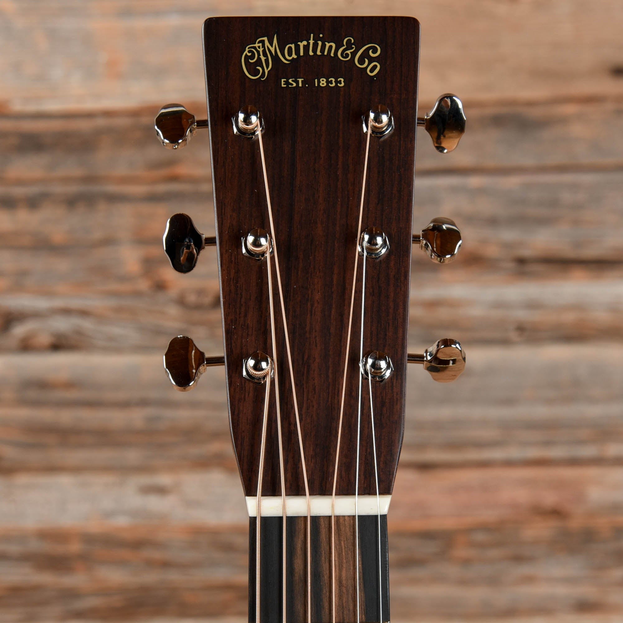 Martin Standard Series 00-28 Natural Acoustic Guitars / OM and Auditorium