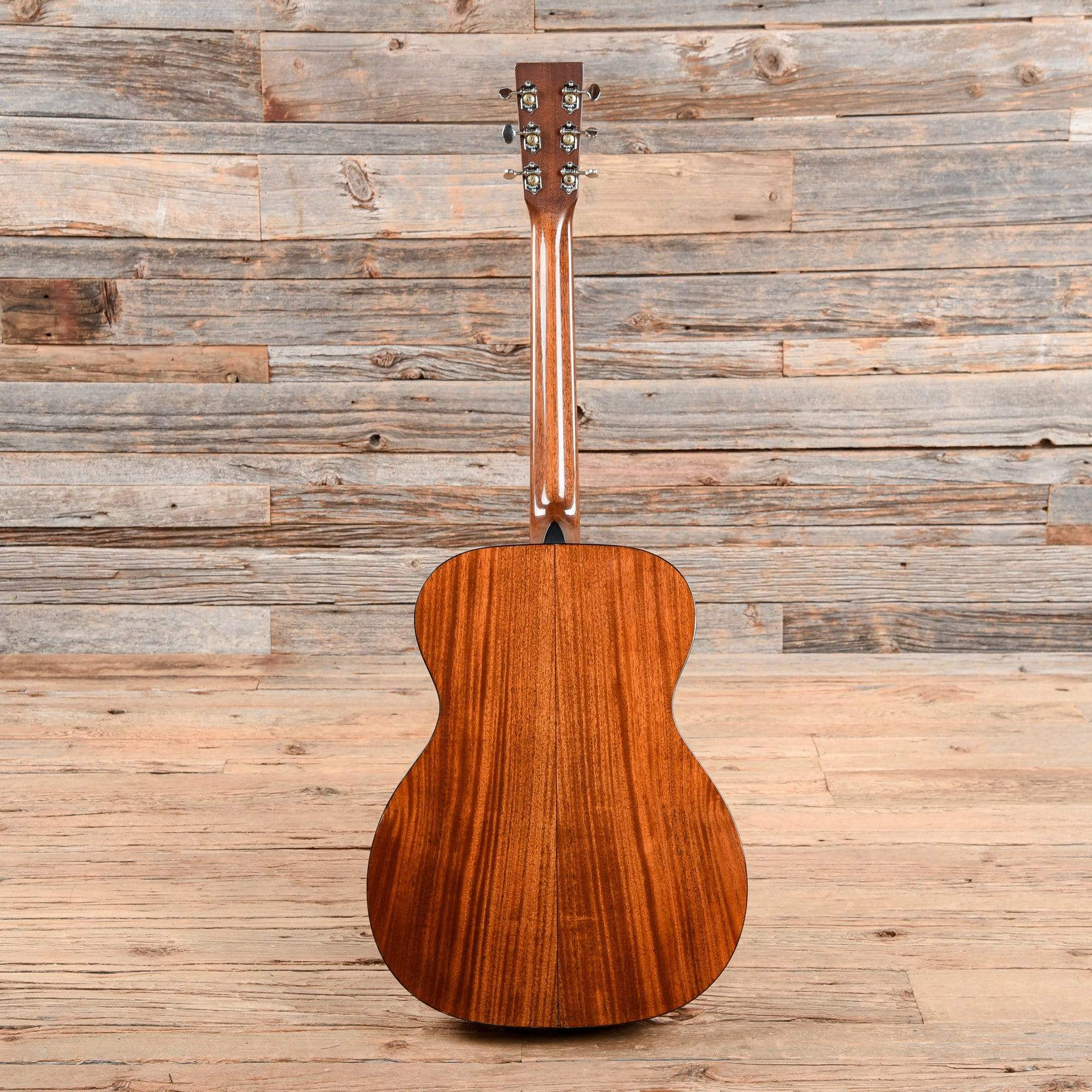 Martin Standard Series 000-18 Natural 2015 Acoustic Guitars / OM and Auditorium