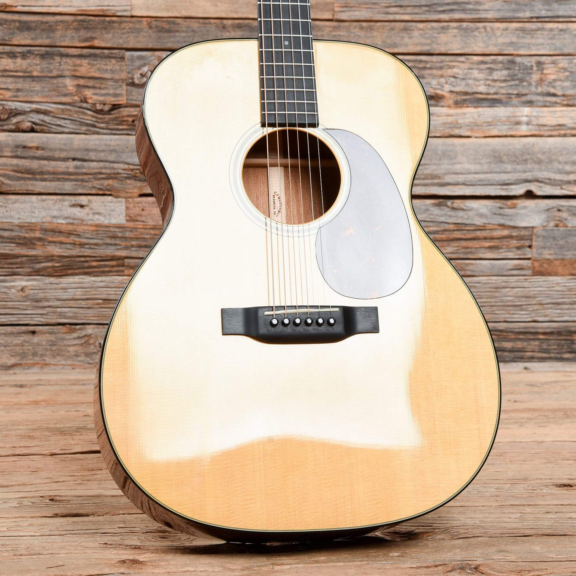 Martin Standard Series 000-18 Natural 2015 Acoustic Guitars / OM and Auditorium