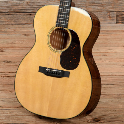Martin Standard Series 000-18 Natural 2022 Acoustic Guitars / OM and Auditorium