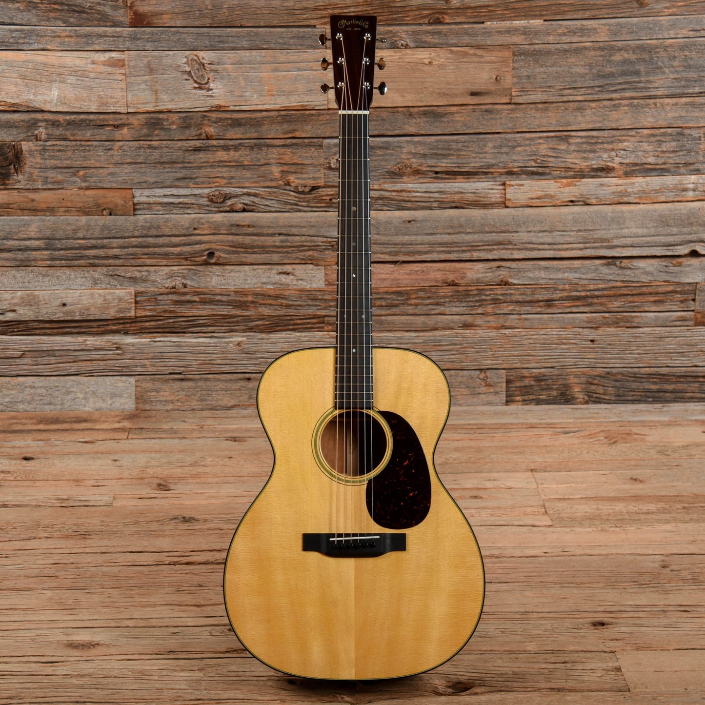 Martin Standard Series 000-18 Natural 2022 Acoustic Guitars / OM and Auditorium