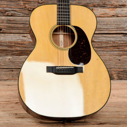 Martin Standard Series 000-18 Natural 2022 Acoustic Guitars / OM and Auditorium