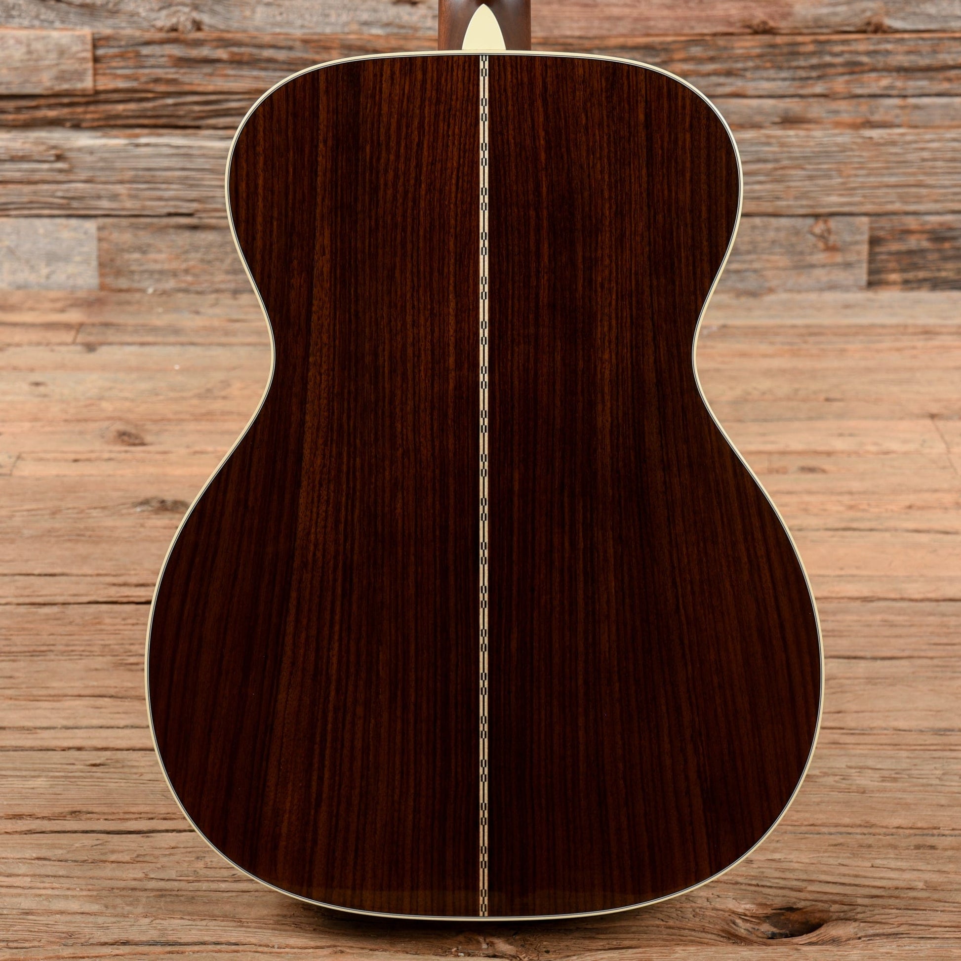 Martin Standard Series 000-28 Natural Acoustic Guitars / OM and Auditorium