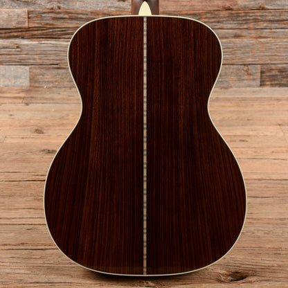 Martin Standard Series 000-28 Natural Acoustic Guitars / OM and Auditorium