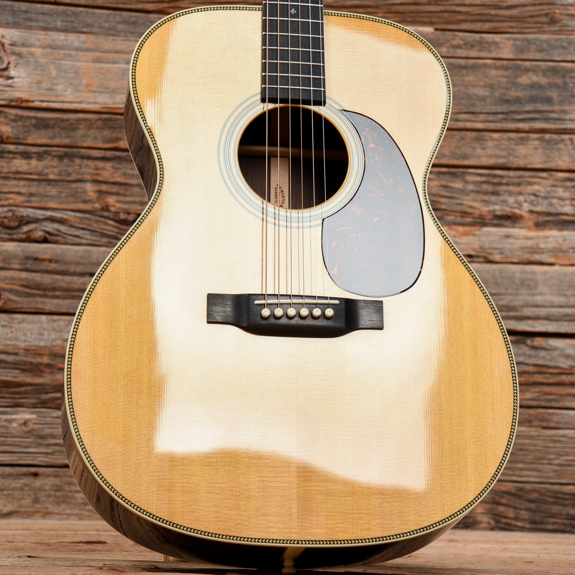 Martin Standard Series 000-28 Natural Acoustic Guitars / OM and Auditorium