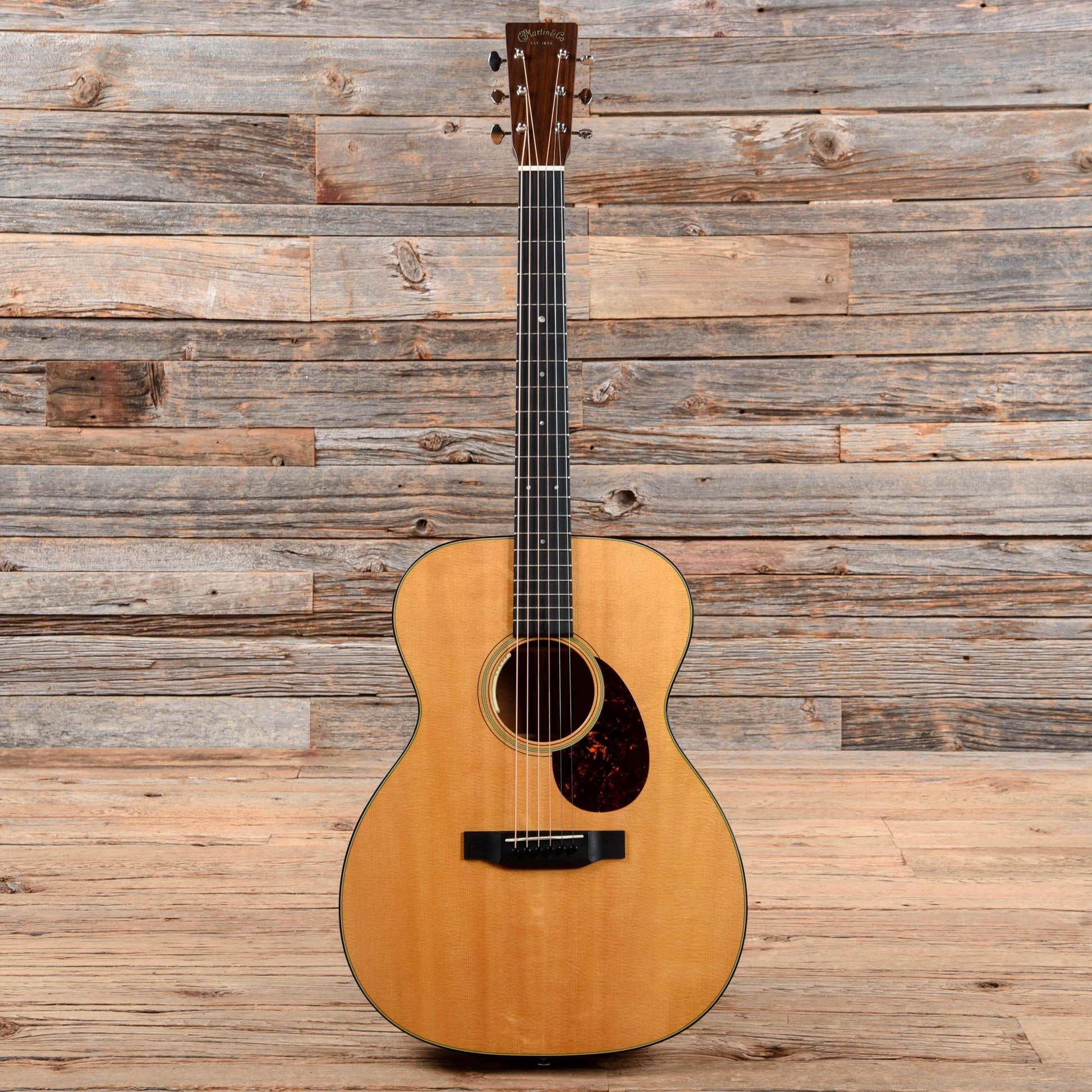 Martin Standard Series OM-18E Natural 2018 Acoustic Guitars / OM and Auditorium