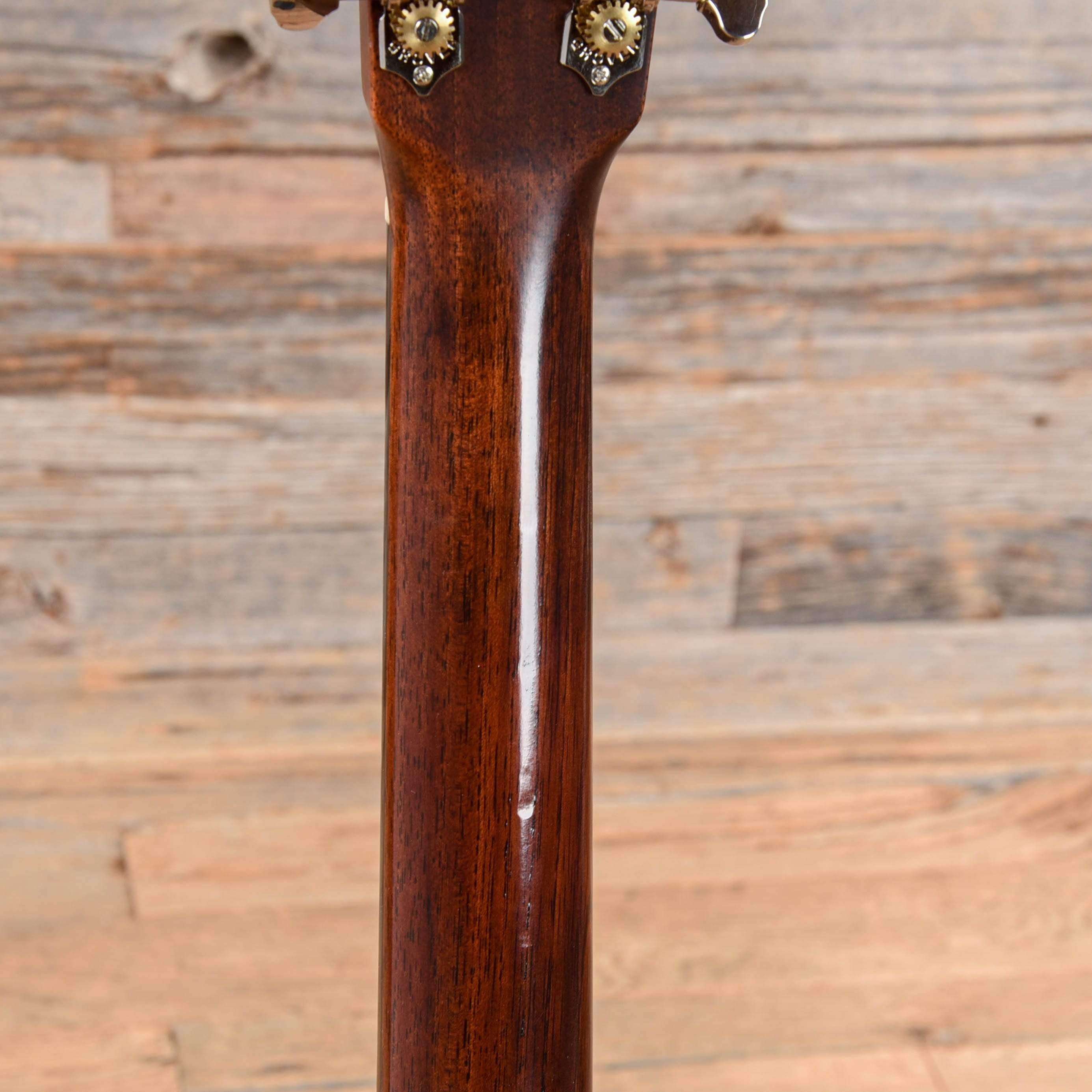 Martin Standard Series OM-18E Natural 2018 Acoustic Guitars / OM and Auditorium