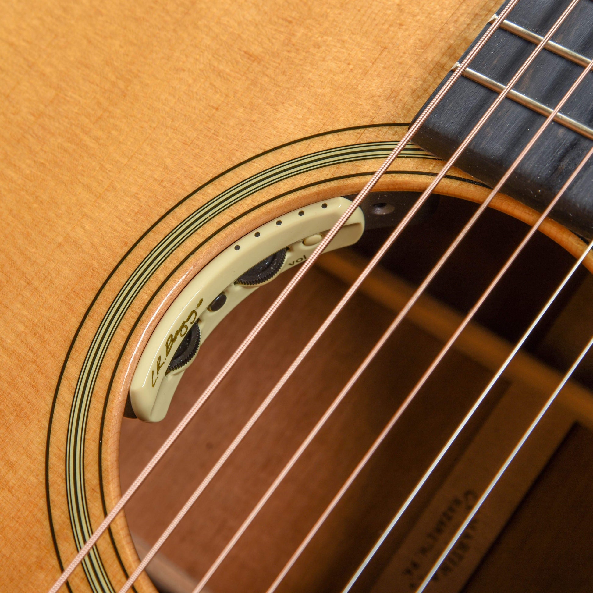 Martin Standard Series OM-18E Natural 2018 Acoustic Guitars / OM and Auditorium