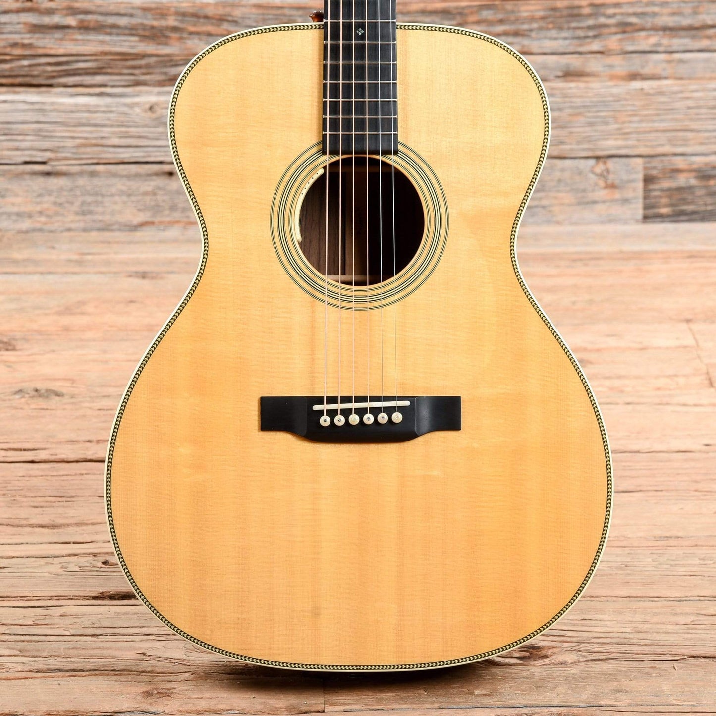 Martin Standard Series Reimagined OM-28 Natural Acoustic Guitars / OM and Auditorium