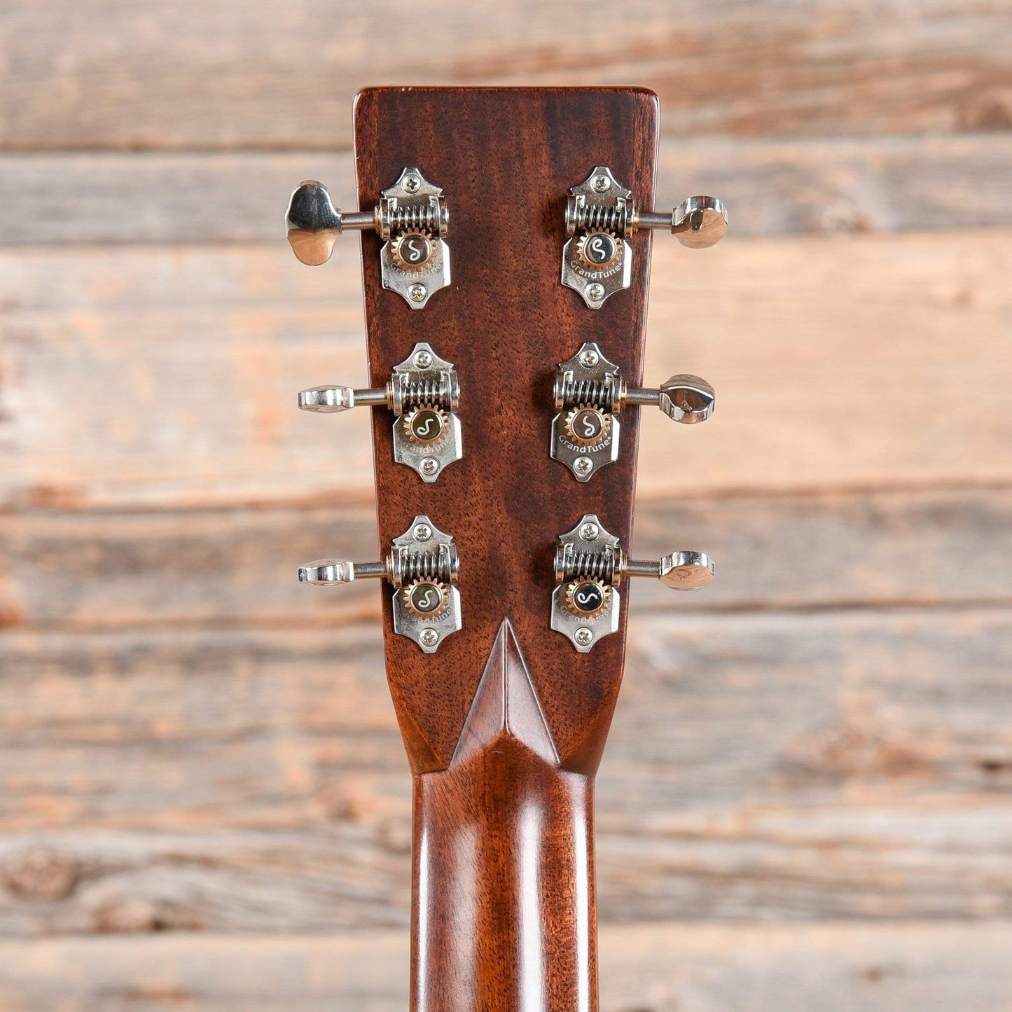 Martin Standard Series Reimagined OM-28 Natural Acoustic Guitars / OM and Auditorium