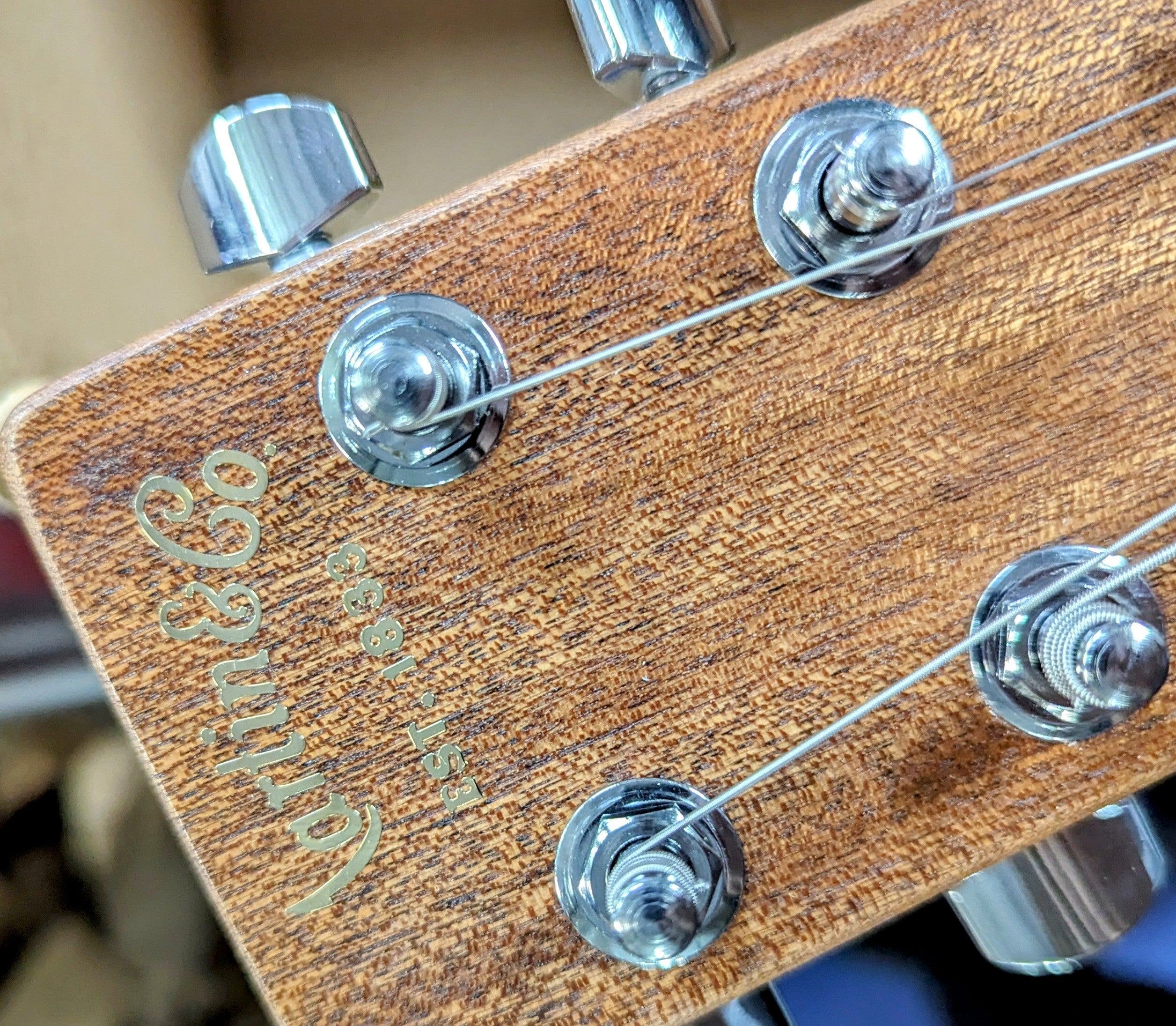 Martin 000CJR-10E StreetMaster Natural Bass Guitars / Acoustic Bass Guitars