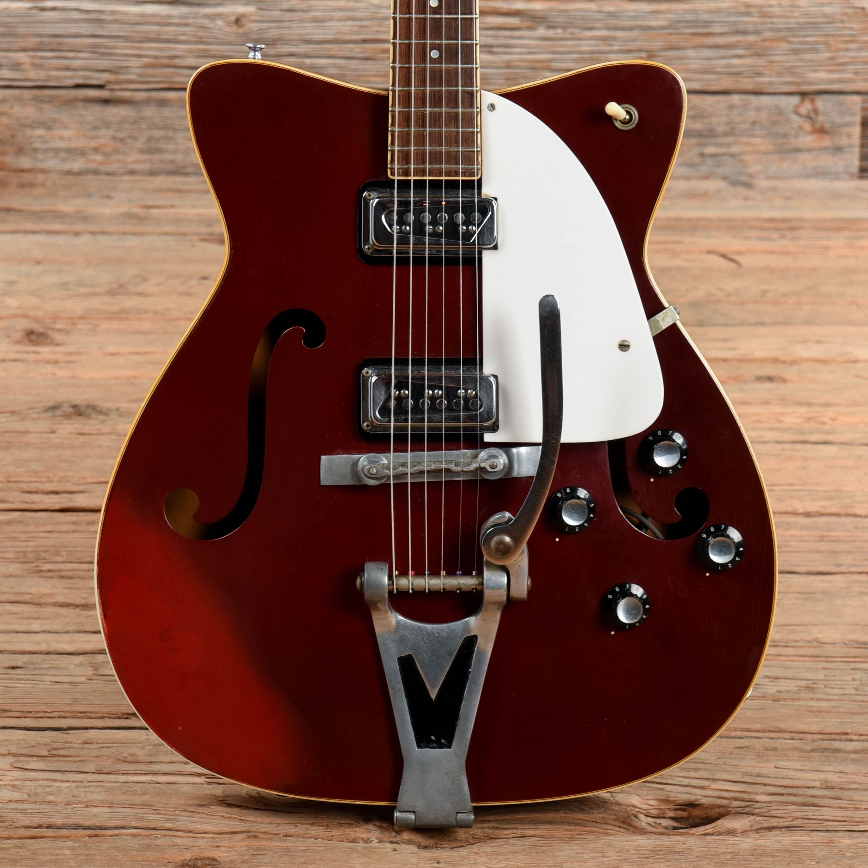 Martin GT-75 Burgundy 1966 Electric Guitars / Hollow Body