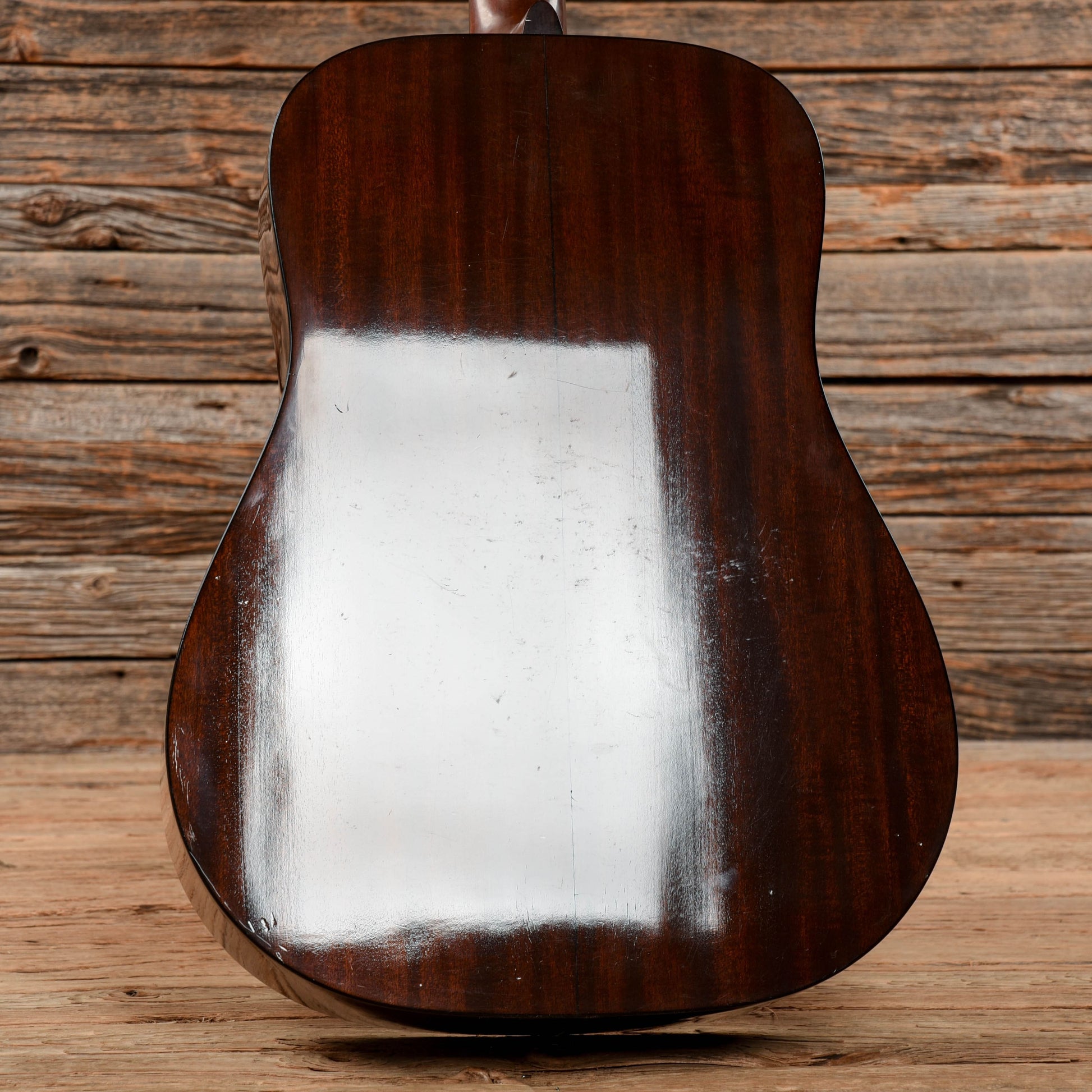 Martin D-18 Sunburst 1977