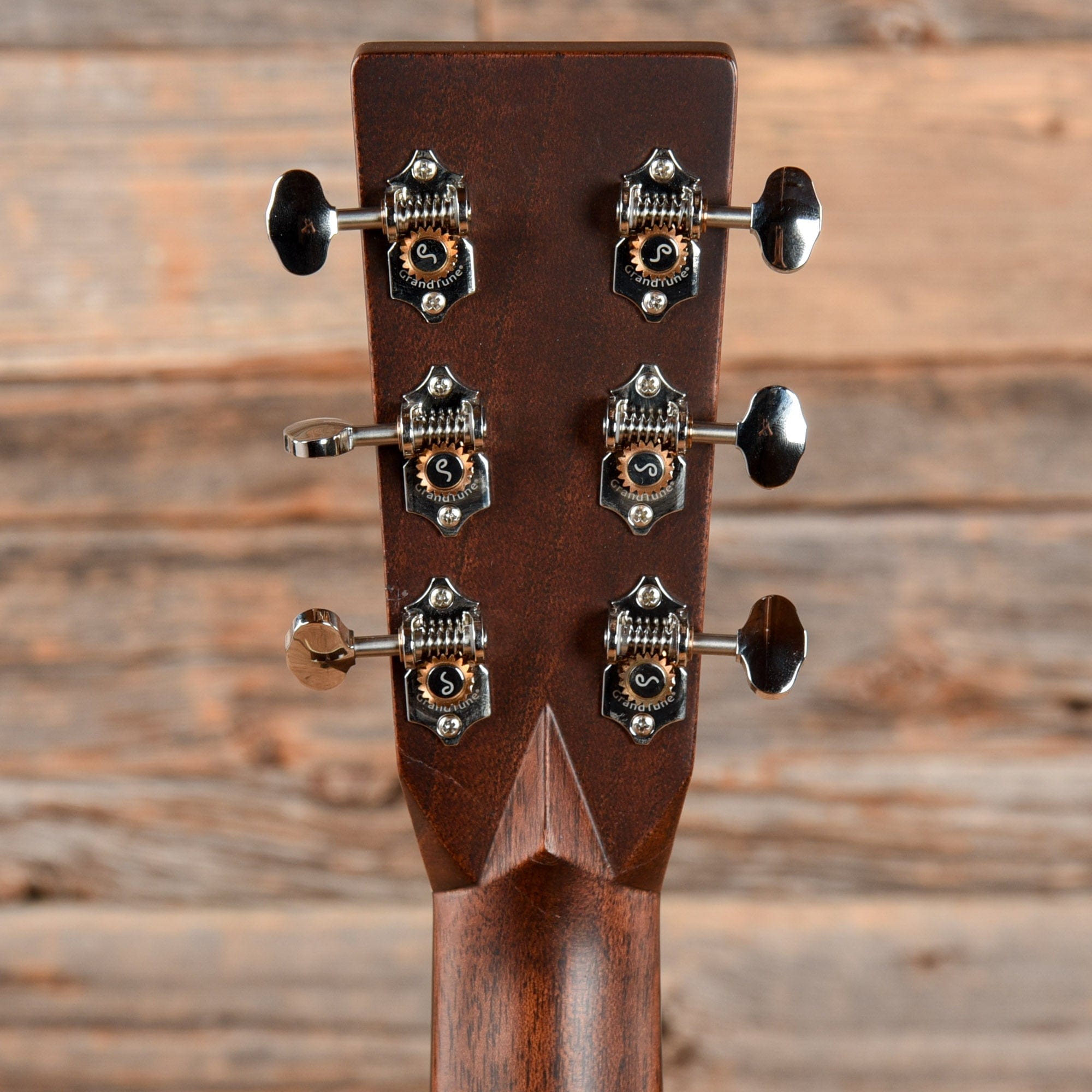 Martin Standard Series HD-28 Natural