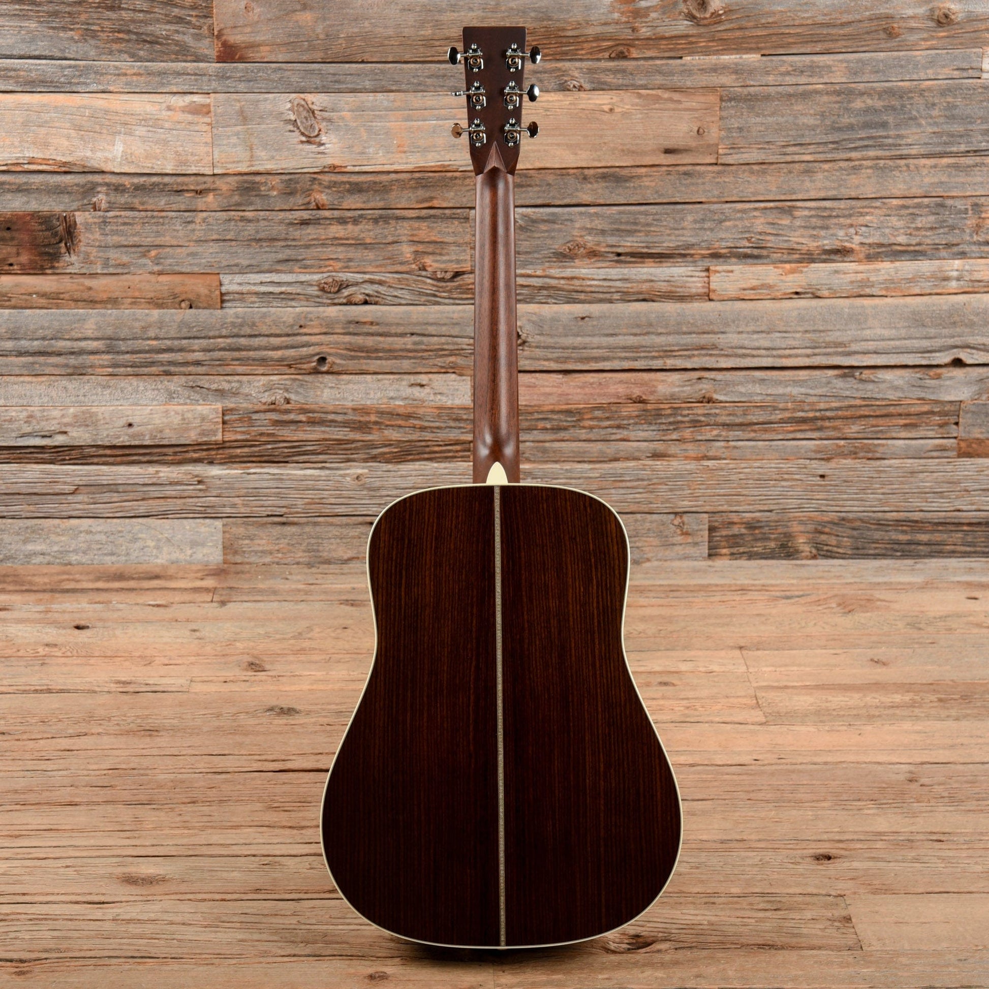 Martin Standard Series HD-28 Natural