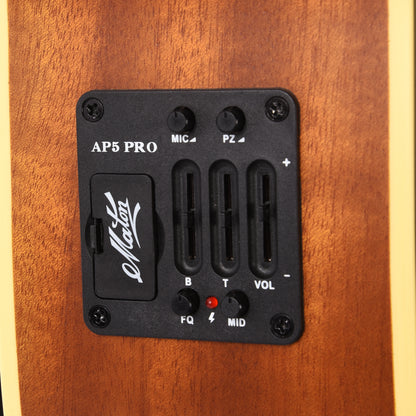 Maton EBG808TEC Tommy Emmanuel Signature Cutaway Solid "AAA" Spruce Top/Solid Queensland Maple Honey Stain Acoustic Guitars / OM and Auditorium