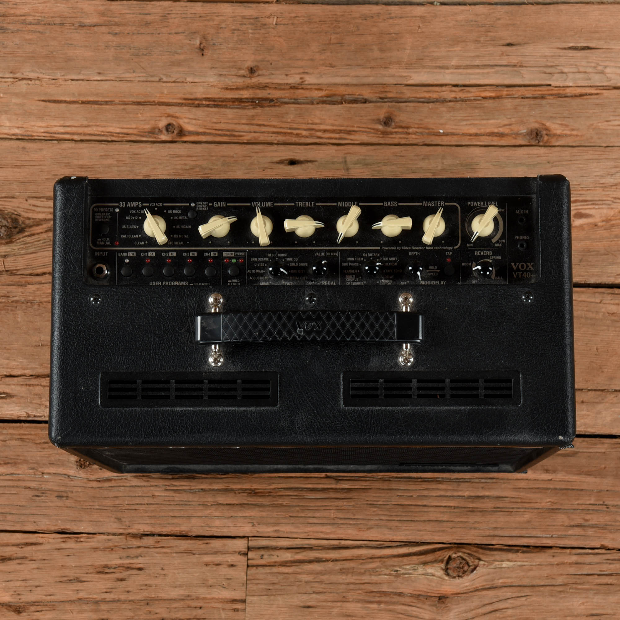 Vox Valvetronix VT40+ 40-Watt 1x10 Modeling Guitar Combo Amp