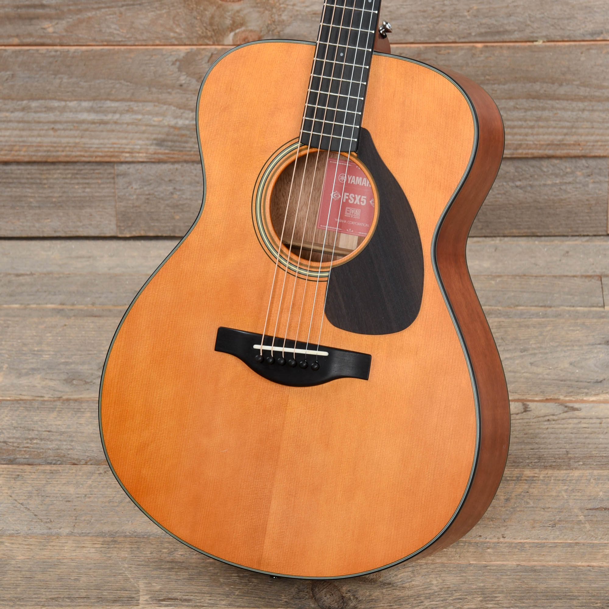 Yamaha Red Label FSX5 Natural w/Atmosfeel Pickup System