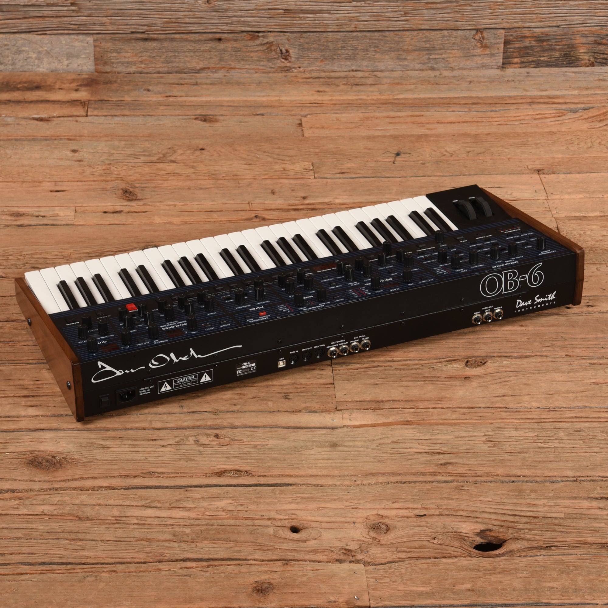 Dave Smith Instruments OB-6 49-Key 6-Voice Polyphonic Synthesizer