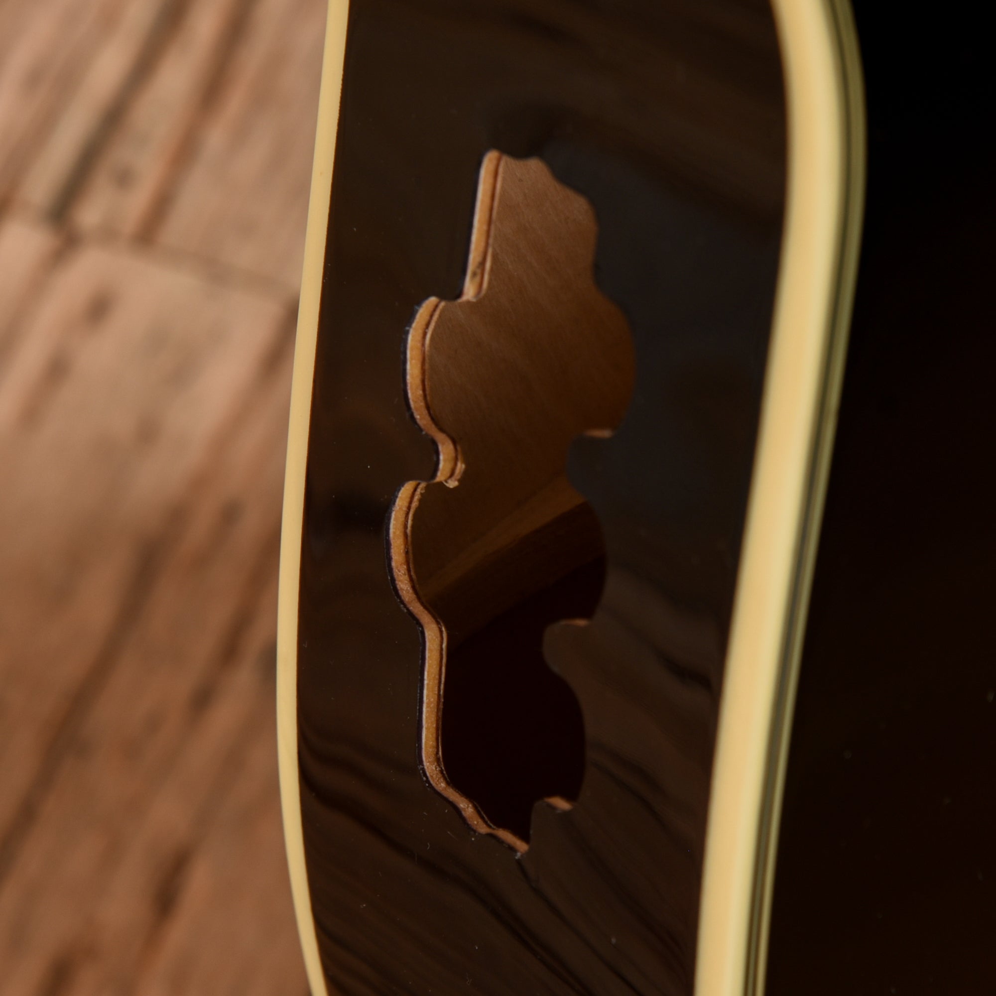 Ibanez AEF37ETCS Sunburst