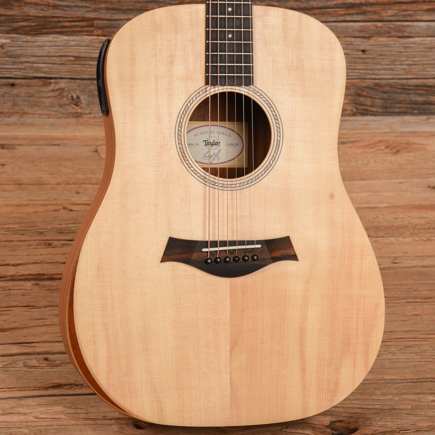 Taylor Academy 10e Dreadnought Sitka/Sapele Maple Neck ES-B