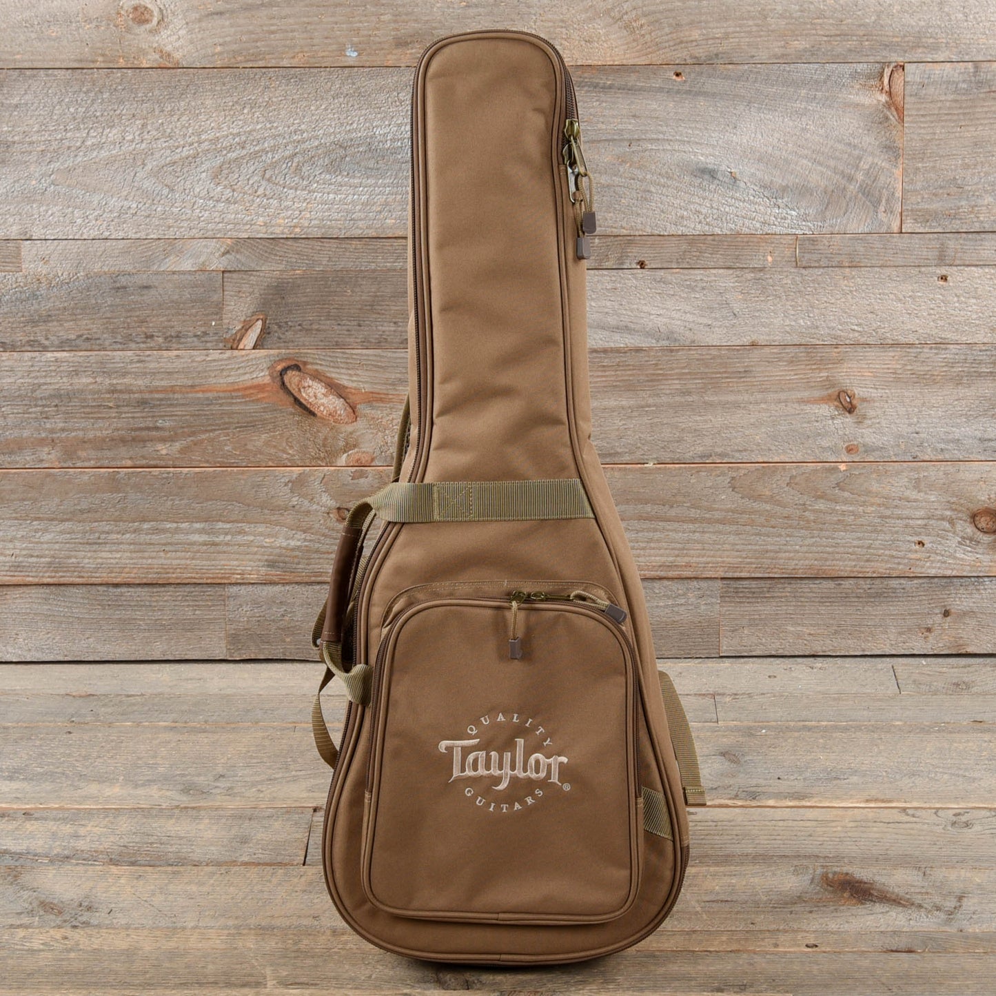 Taylor BT1 Walnut