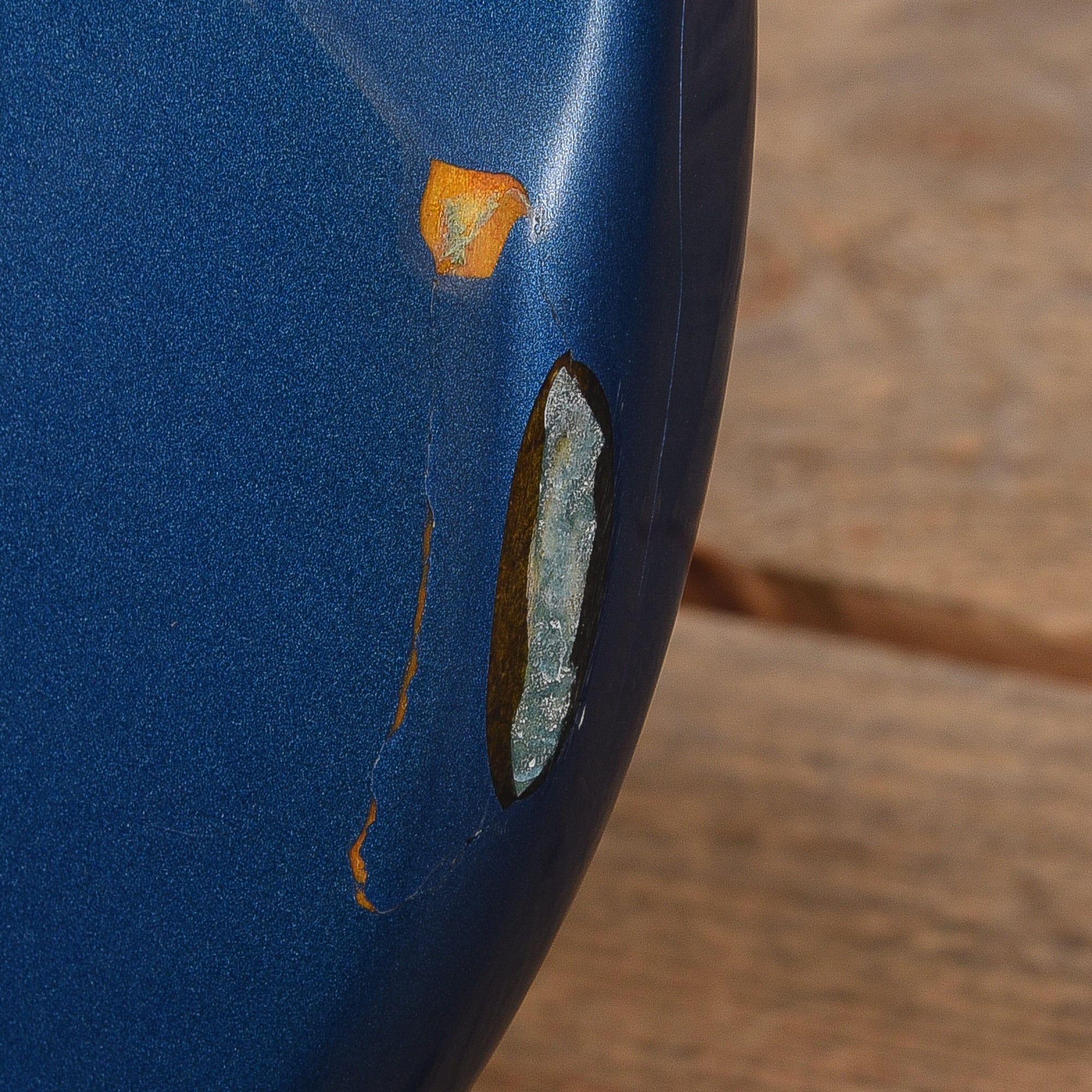 Squier Classic Vibe Bass VI Lake Placid Blue w/Matching Headcap & 3-Ply Parchment Pickguard