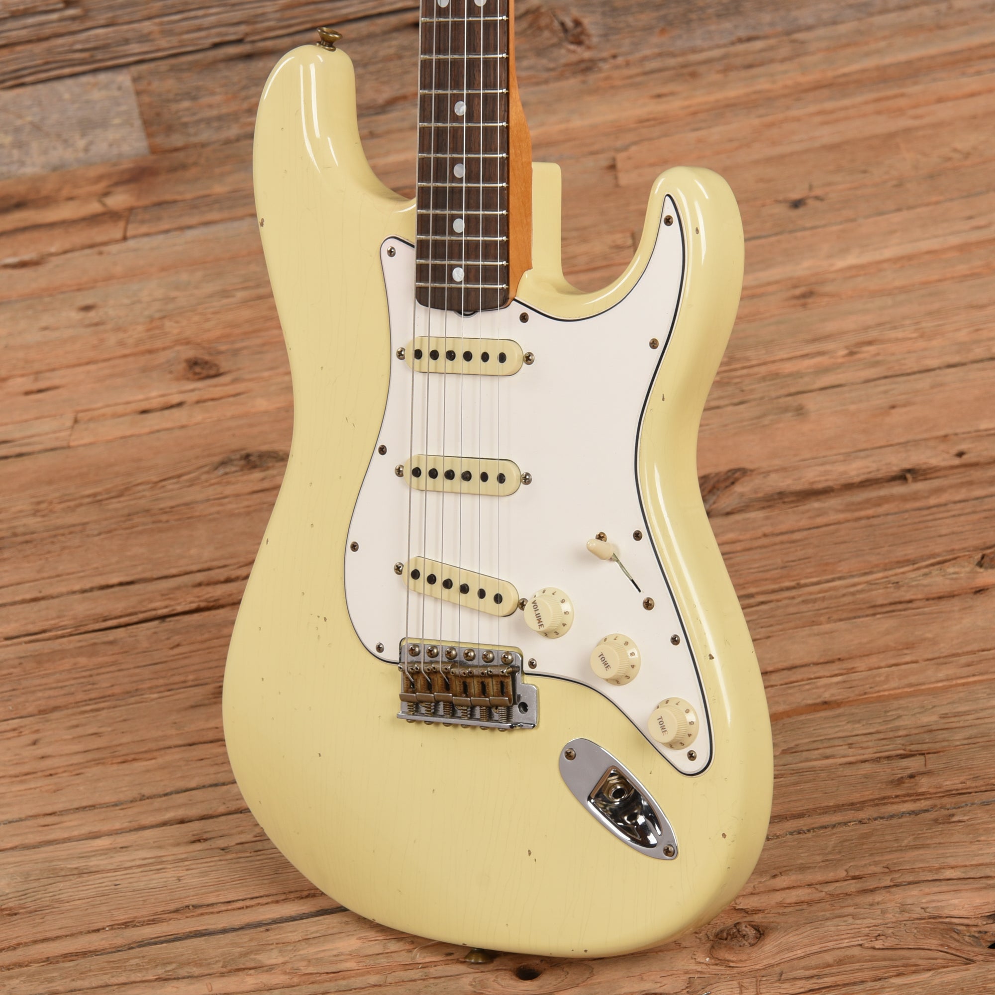 Fender Custom Shop 1967 Stratocaster Reissue Journeyman Relic Olympic White 2022
