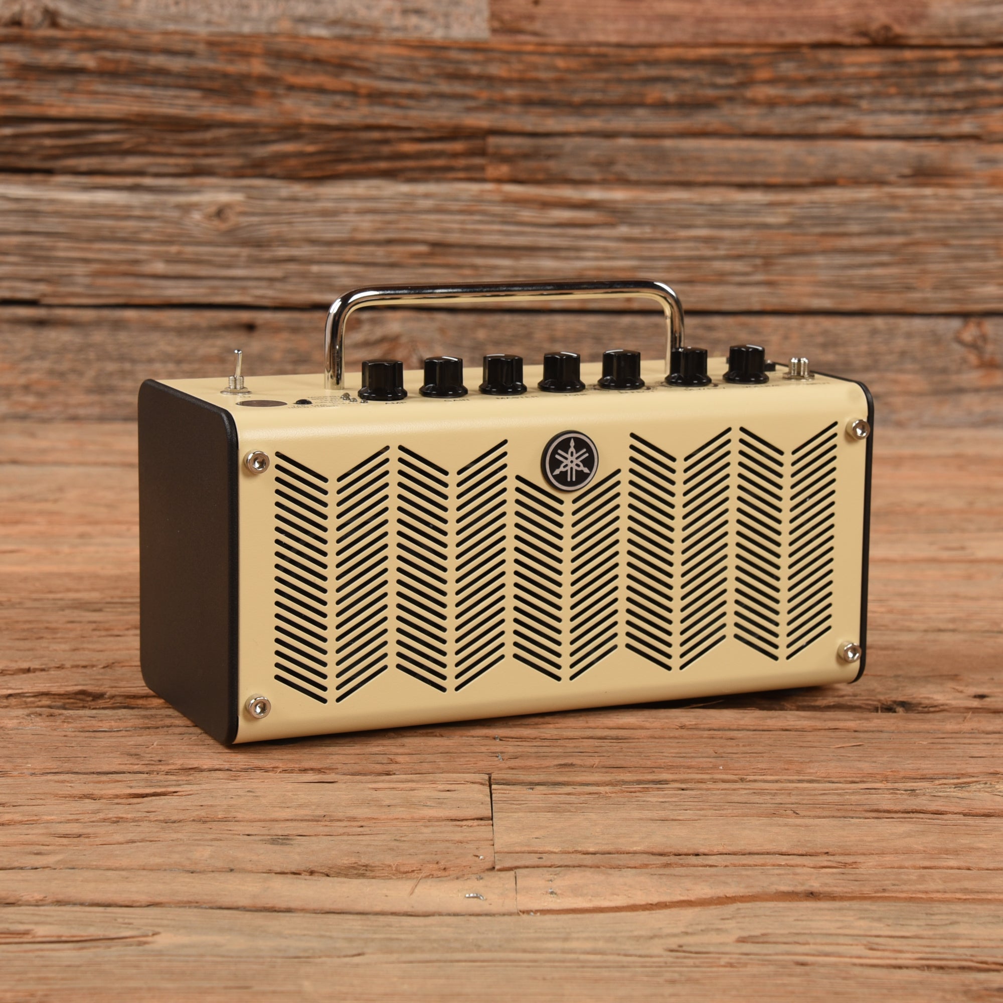 Yamaha THR5 10Watt 2x3" Stereo Digital Modeling Guitar Combo Chicago