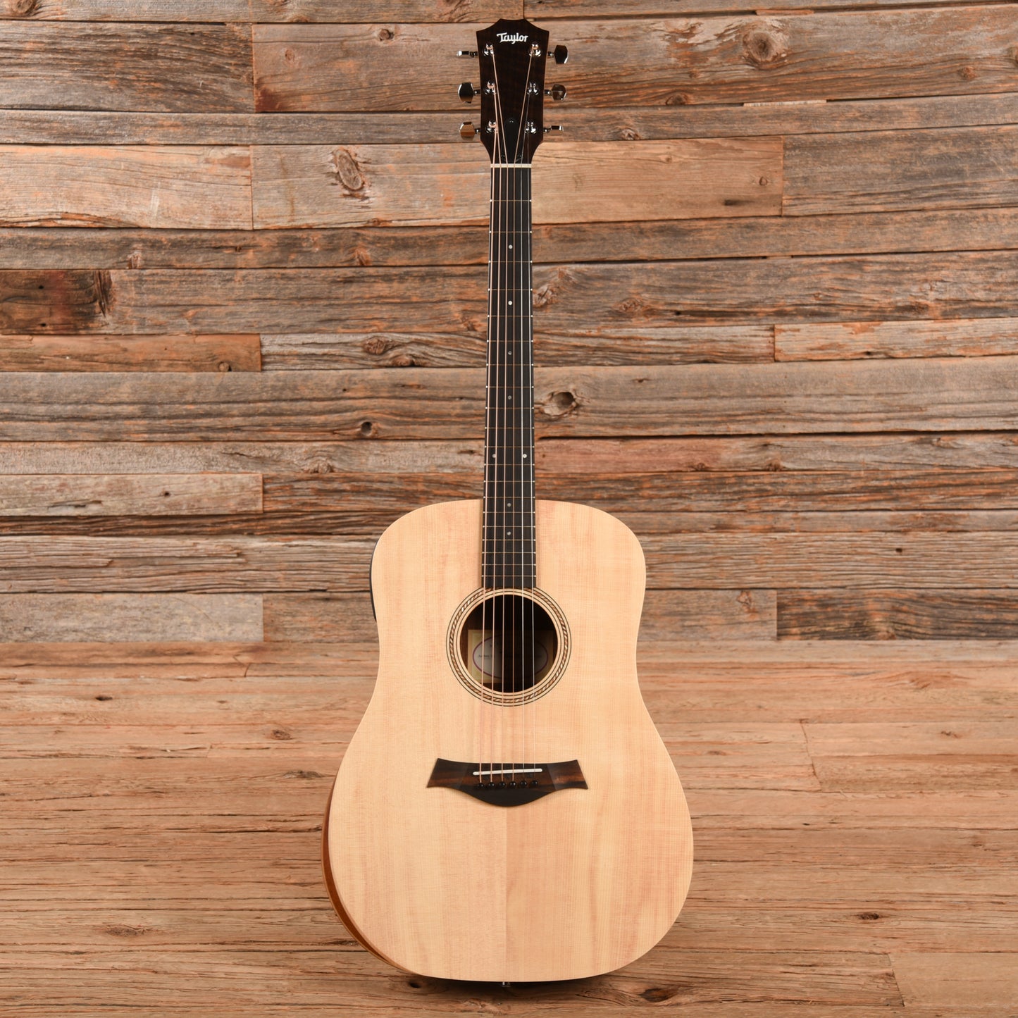 Taylor Academy 10e Dreadnought Sitka/Sapele Maple Neck ES-B
