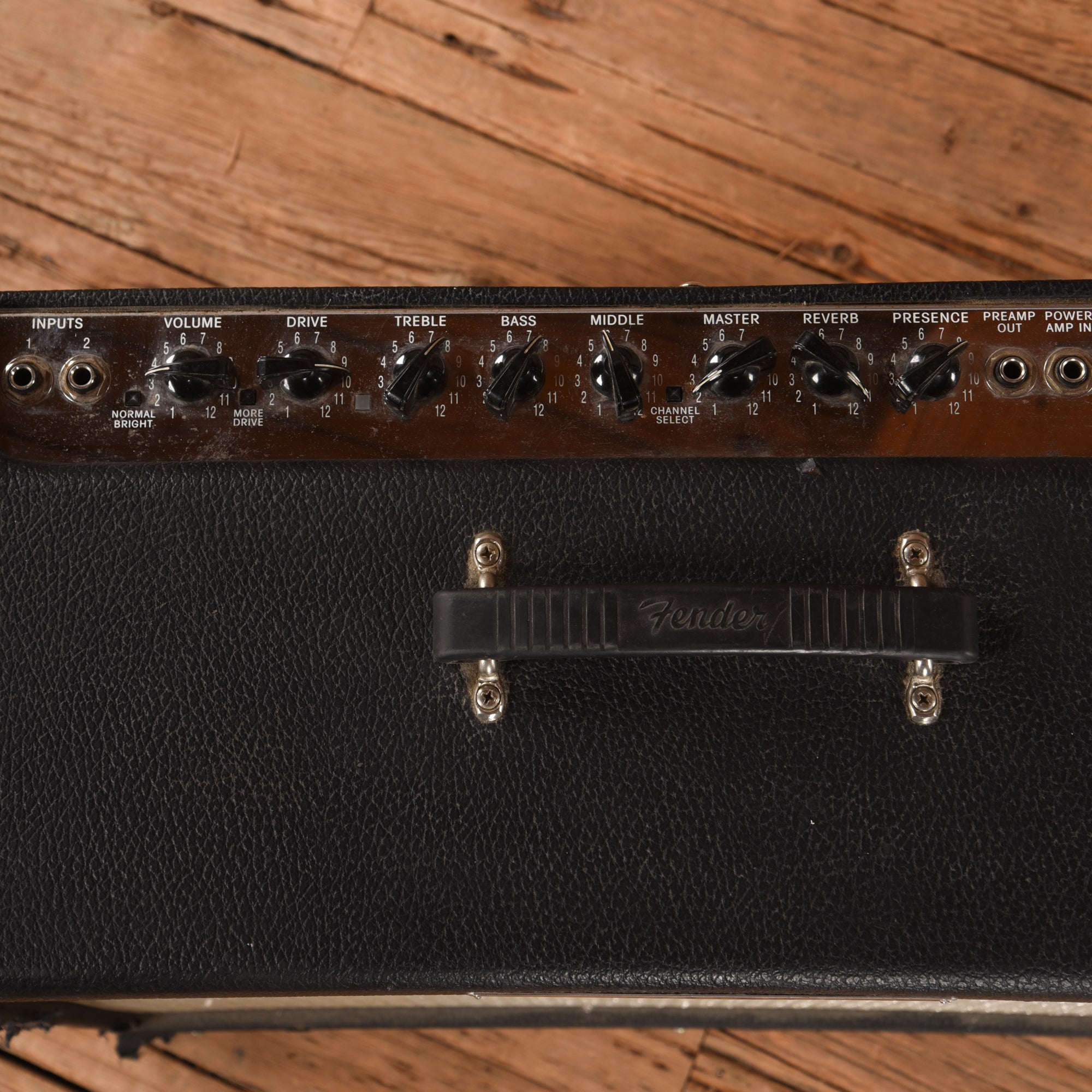 Fender Hot Rod Deville 410 3-Channel 60-Watt 4x10