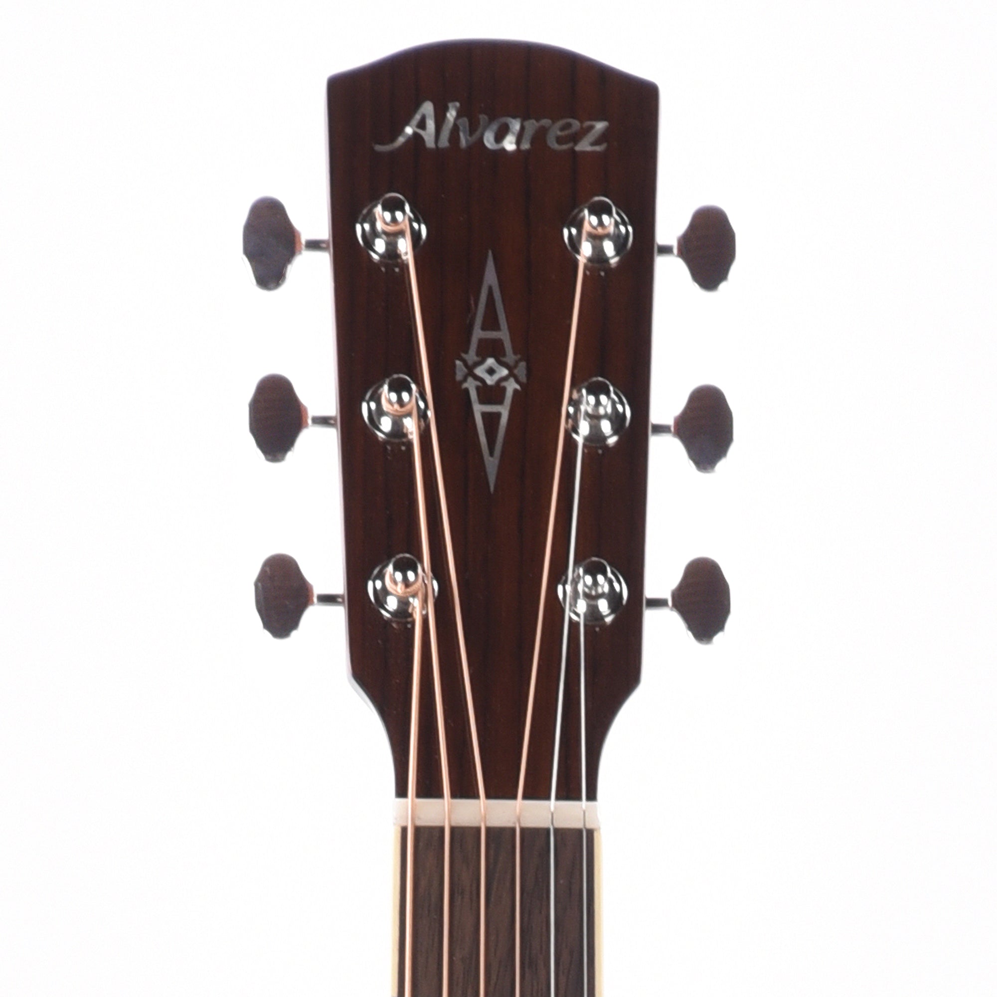 Alvarez MD70e Masterworks Dreadnought Solid AAA Sitka Spruce/Solid East Indian Rosewood Natural w/Herringbone