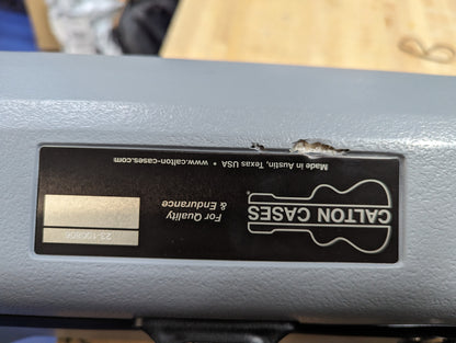 Calton Cases Acoustic D-18 Guitar Case Gray w/Blue Velvet Interior