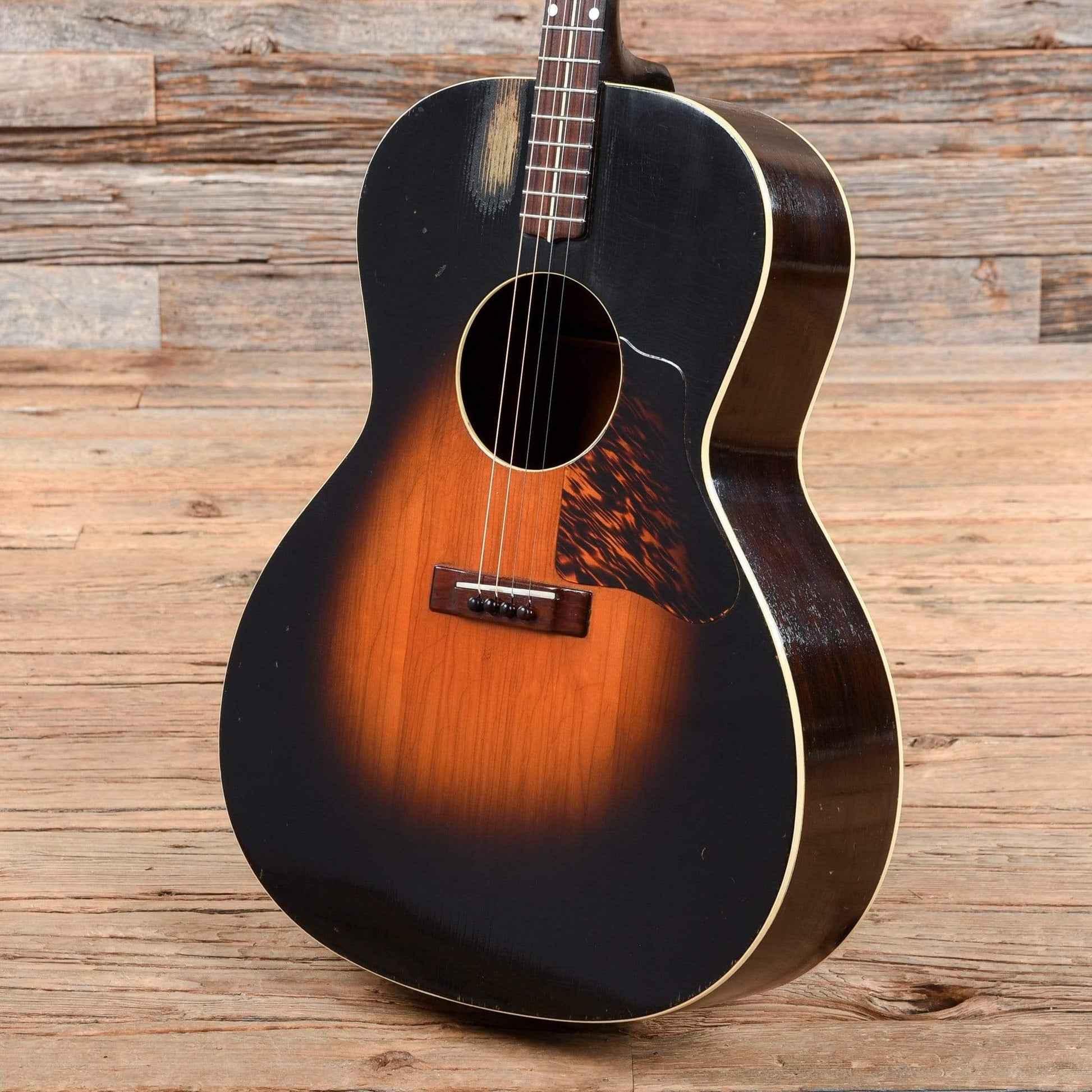 Miscellaneous GT-2 Tenor Sunburst 1935 Acoustic Guitars