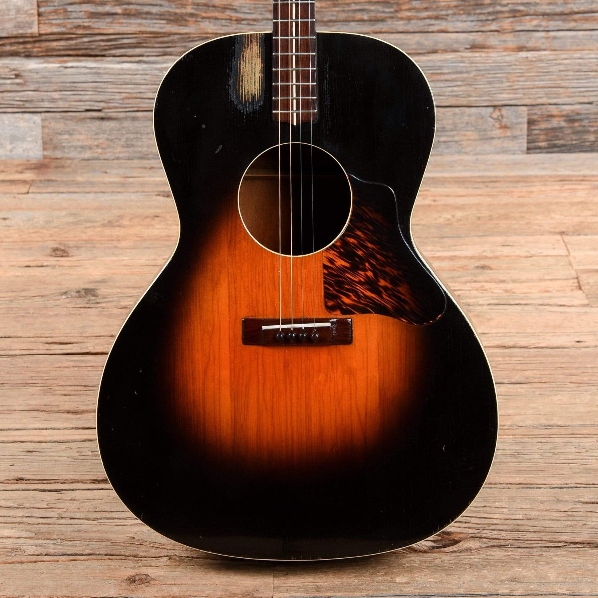 Miscellaneous GT-2 Tenor Sunburst 1935 Acoustic Guitars